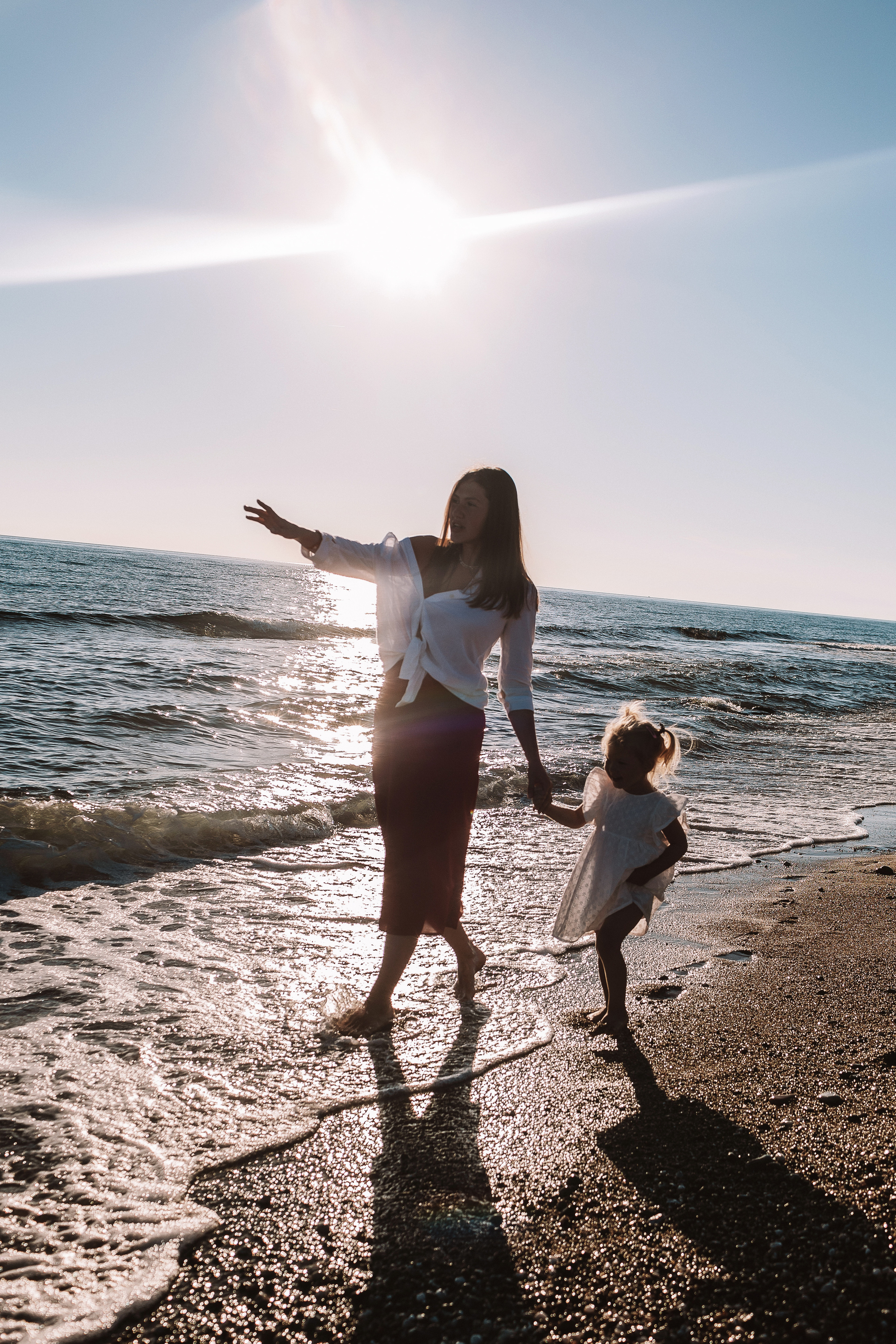 Семейная у моря. Семейный фотограф Тюмень, фотограф на роды Салмина Мария