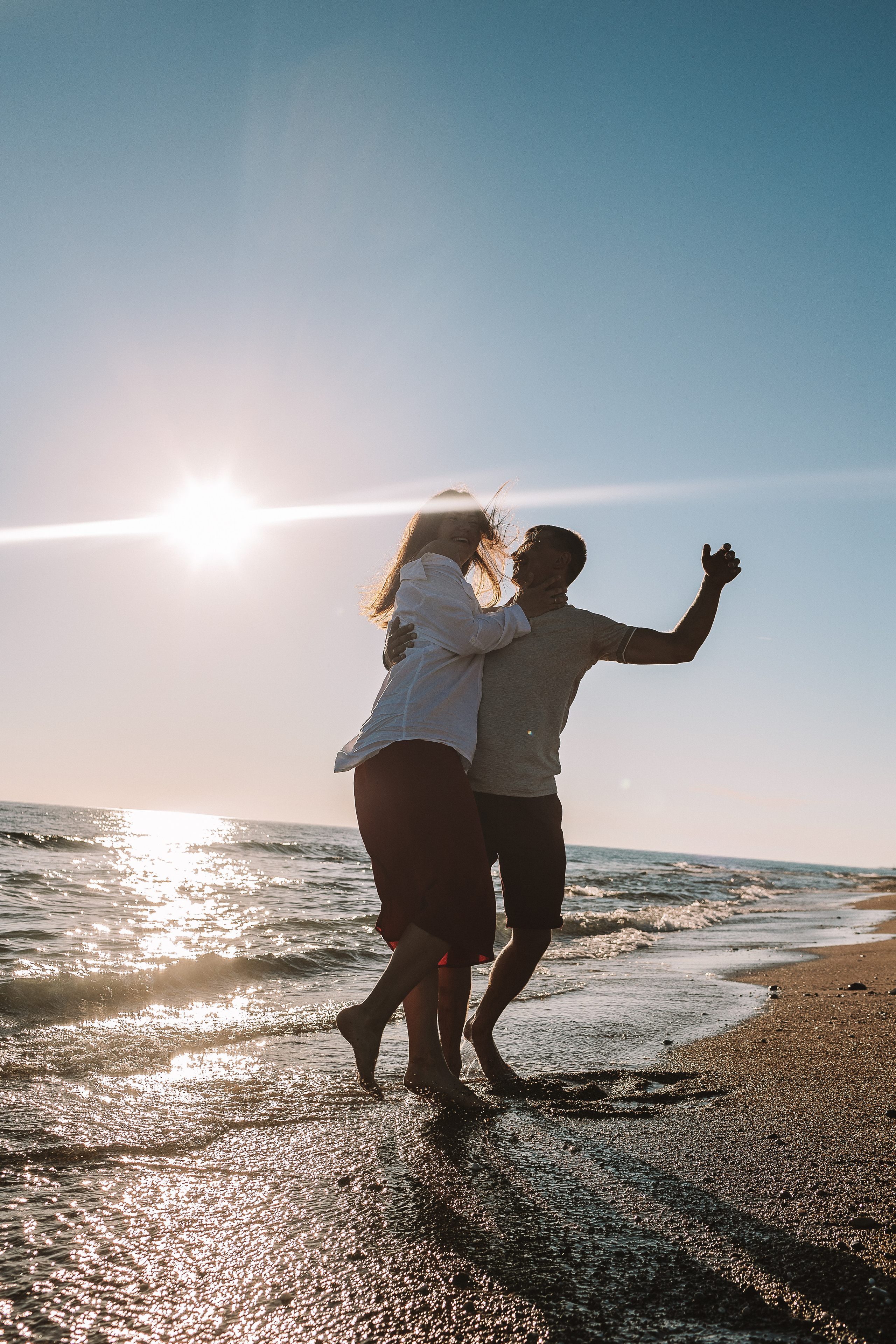 Семейная у моря. Семейный фотограф Тюмень, фотограф на роды Салмина Мария