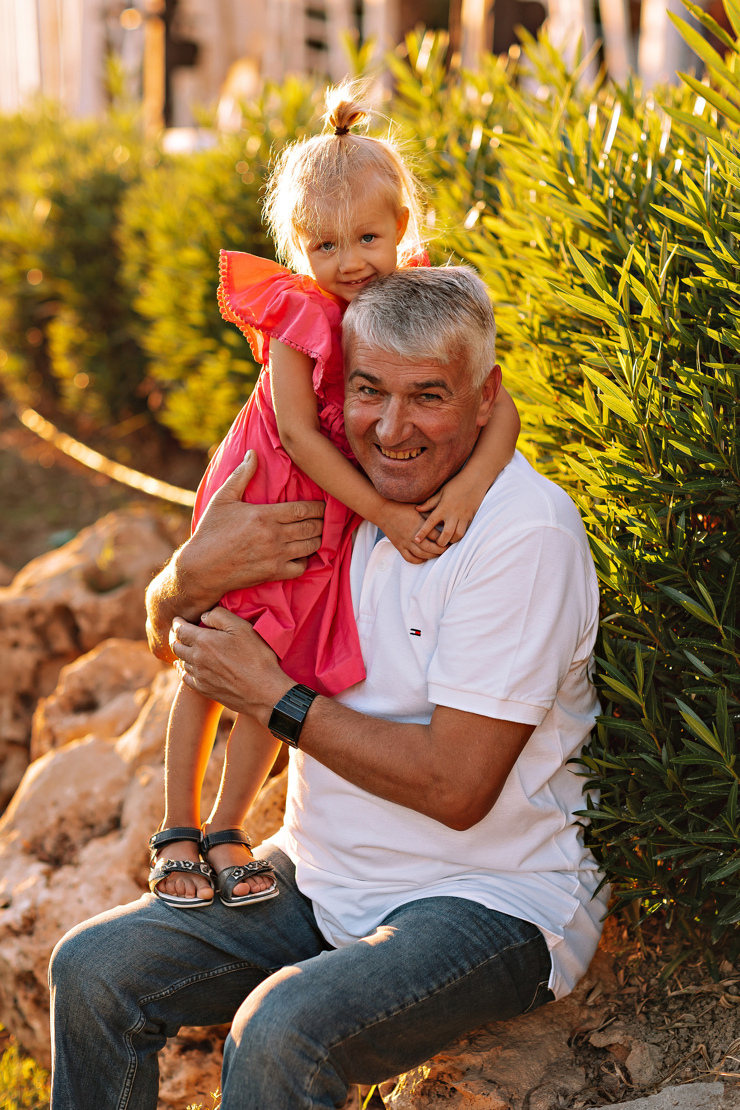 Семейная на берегу. Семейный фотограф Тюмень, фотограф на роды Салмина Мария