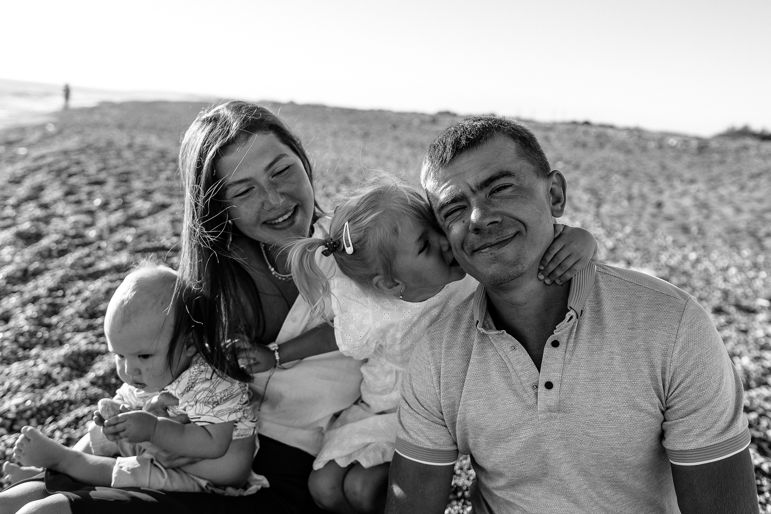 Семейная у моря. Семейный фотограф Тюмень, фотограф на роды Салмина Мария