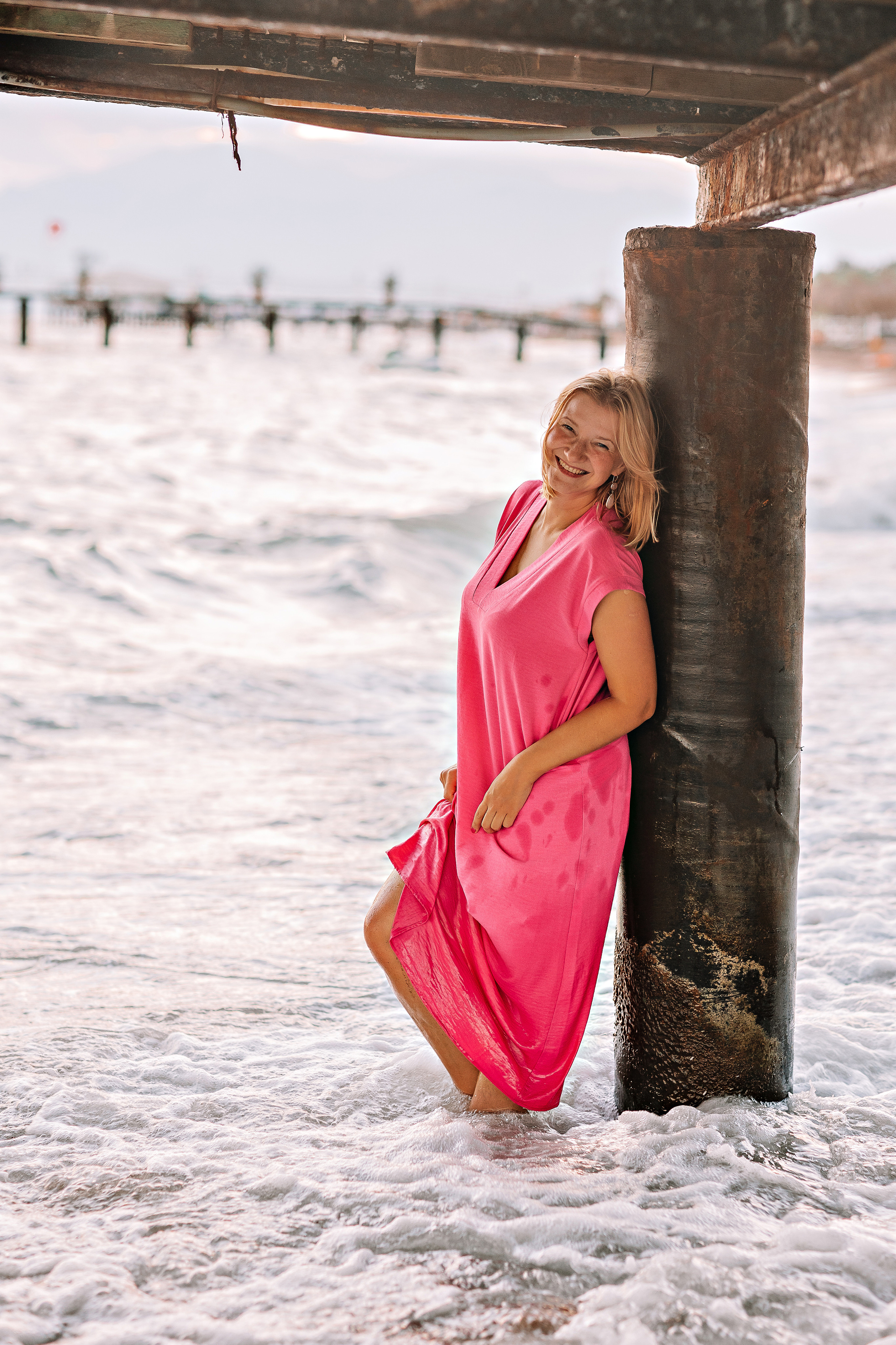 Семейная на берегу. Семейный фотограф Тюмень, фотограф на роды Салмина Мария