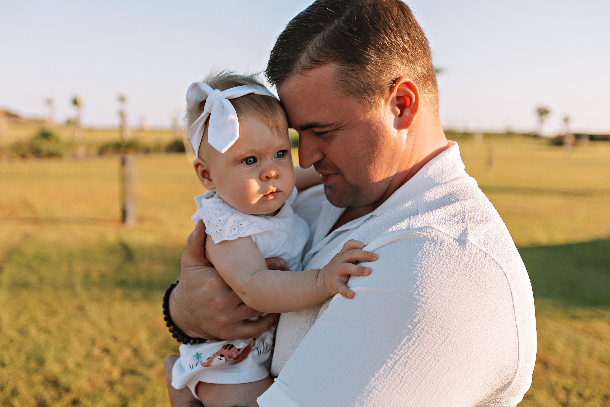 С малышкой на море. Семейный фотограф Тюмень, фотограф на роды Салмина Мария