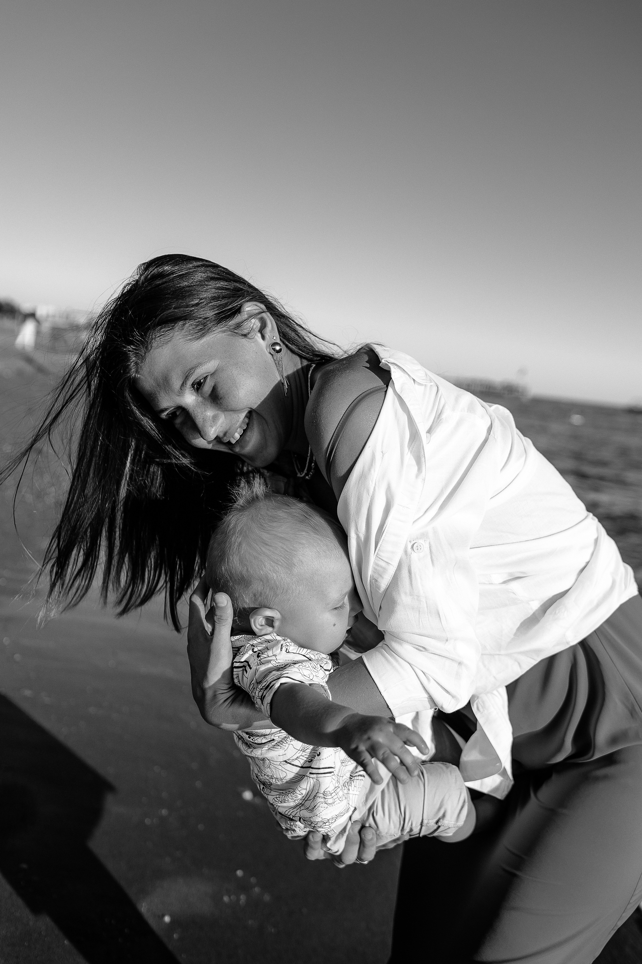 Семейная у моря. Семейный фотограф Тюмень, фотограф на роды Салмина Мария