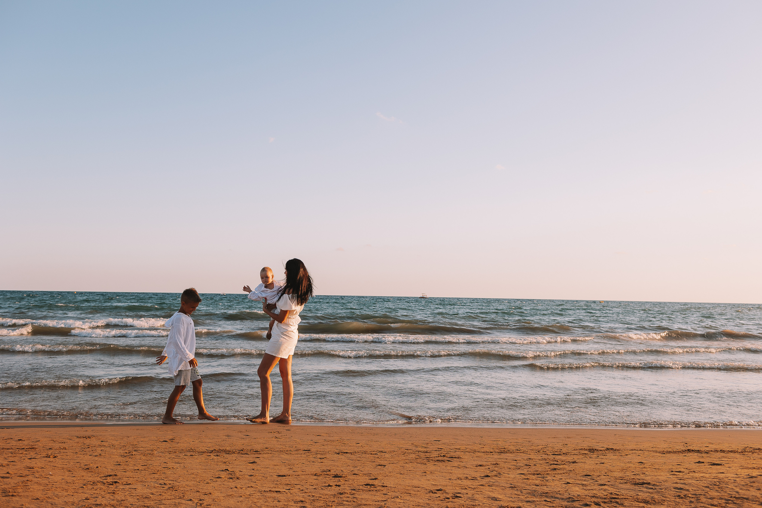 Пляж (Манавгат). Семейный фотограф Тюмень, фотограф на роды Салмина Мария