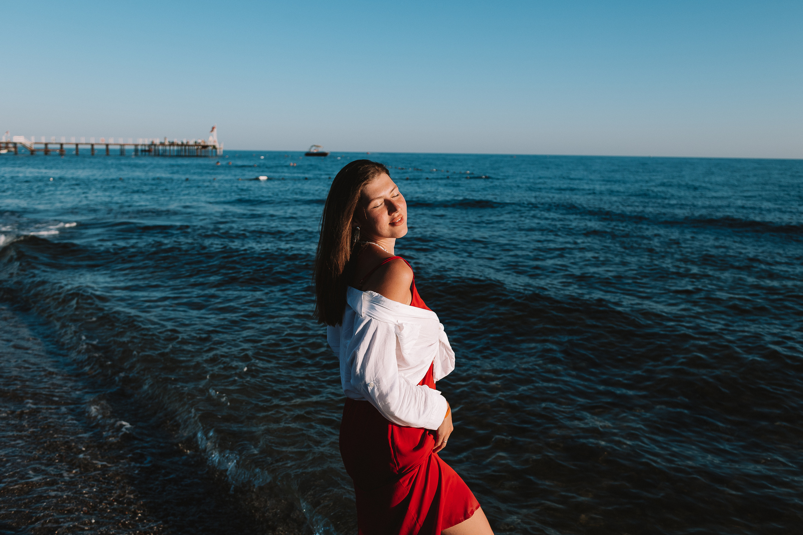 Семейная у моря. Семейный фотограф Тюмень, фотограф на роды Салмина Мария