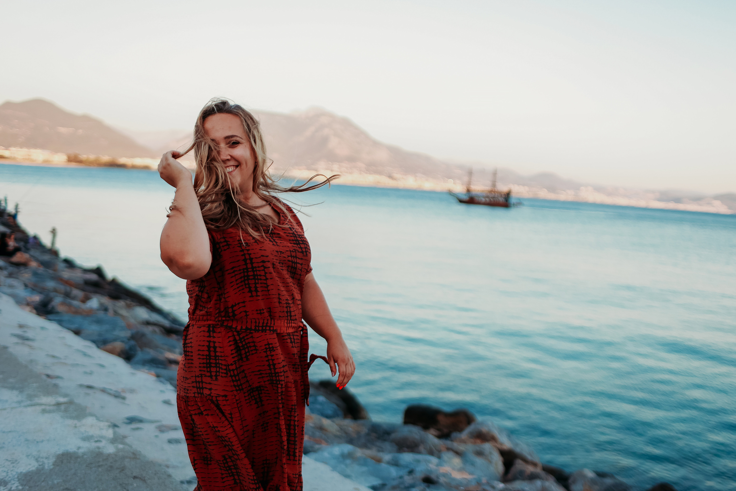 Аланья (маяк). Семейный фотограф Тюмень, фотограф на роды Салмина Мария