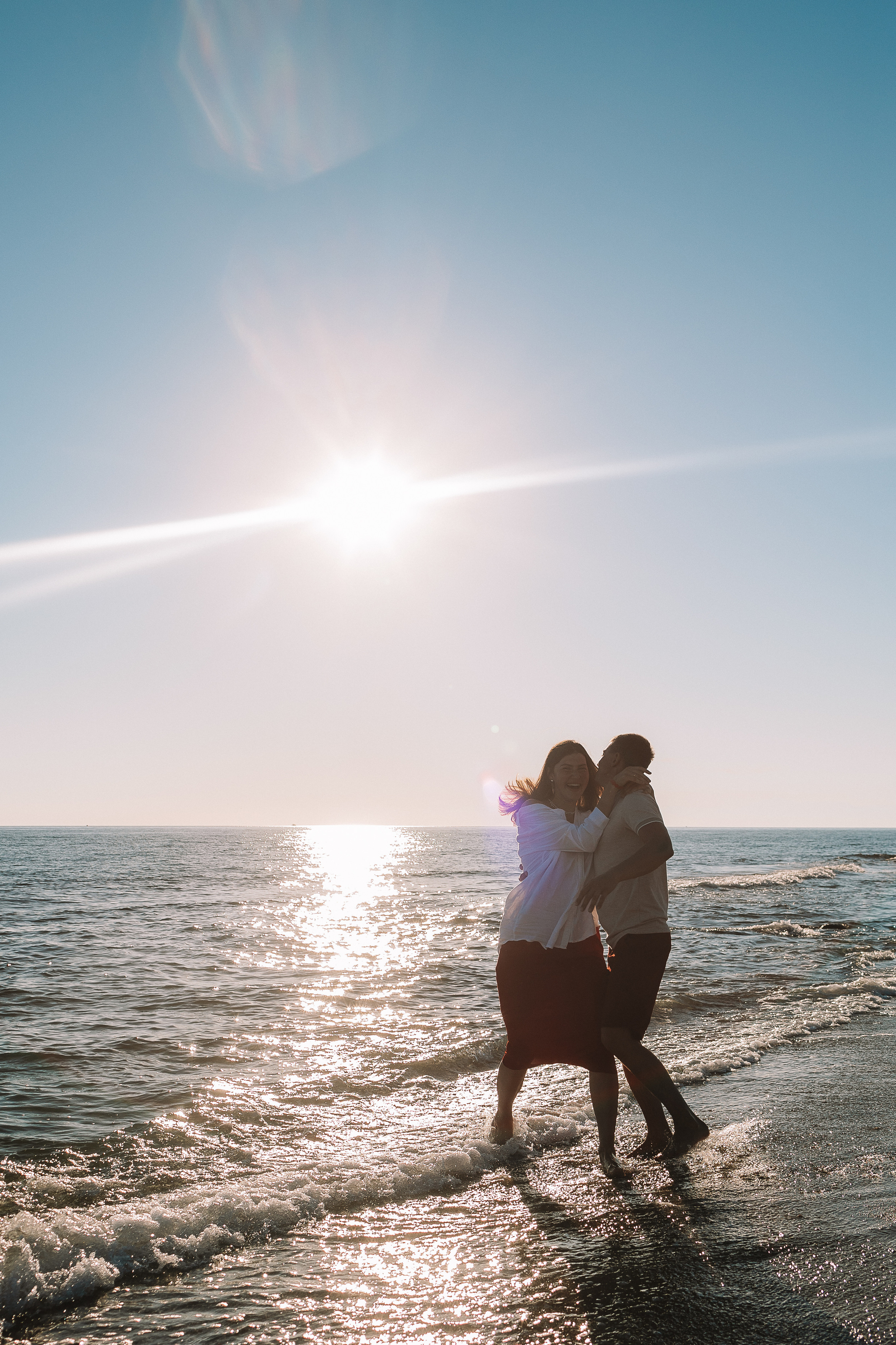 Семейная у моря. Семейный фотограф Тюмень, фотограф на роды Салмина Мария