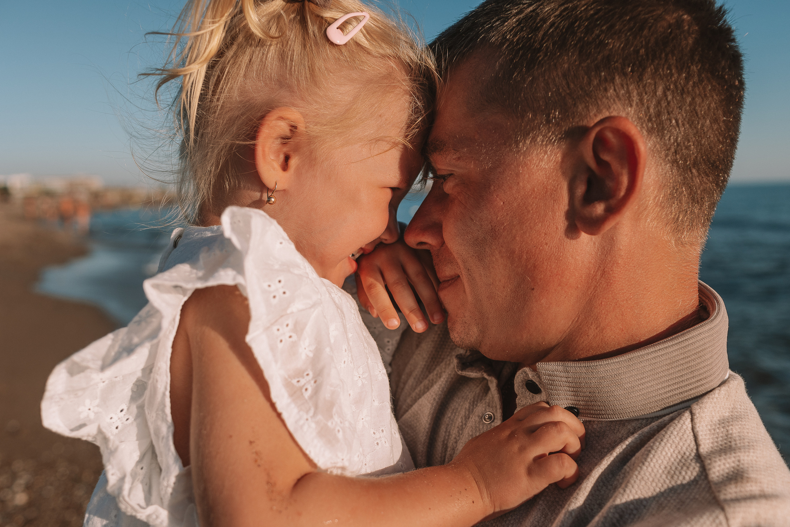 Семейная у моря. Семейный фотограф Тюмень, фотограф на роды Салмина Мария