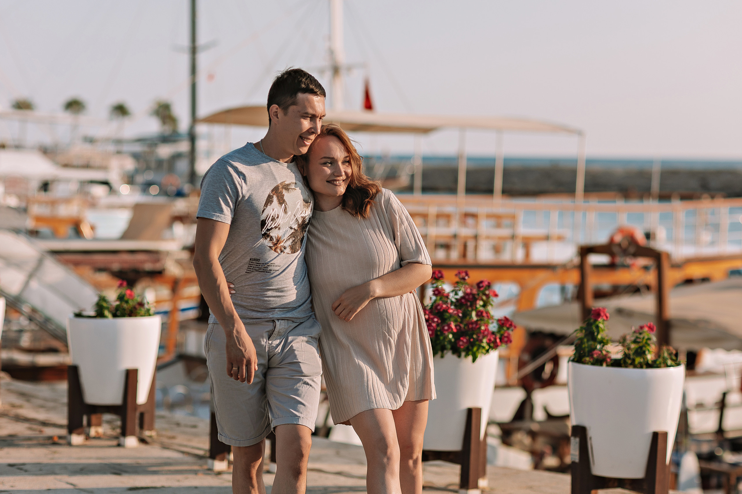 Беременность (сиде+море). Семейный фотограф Тюмень, фотограф на роды Салмина Мария