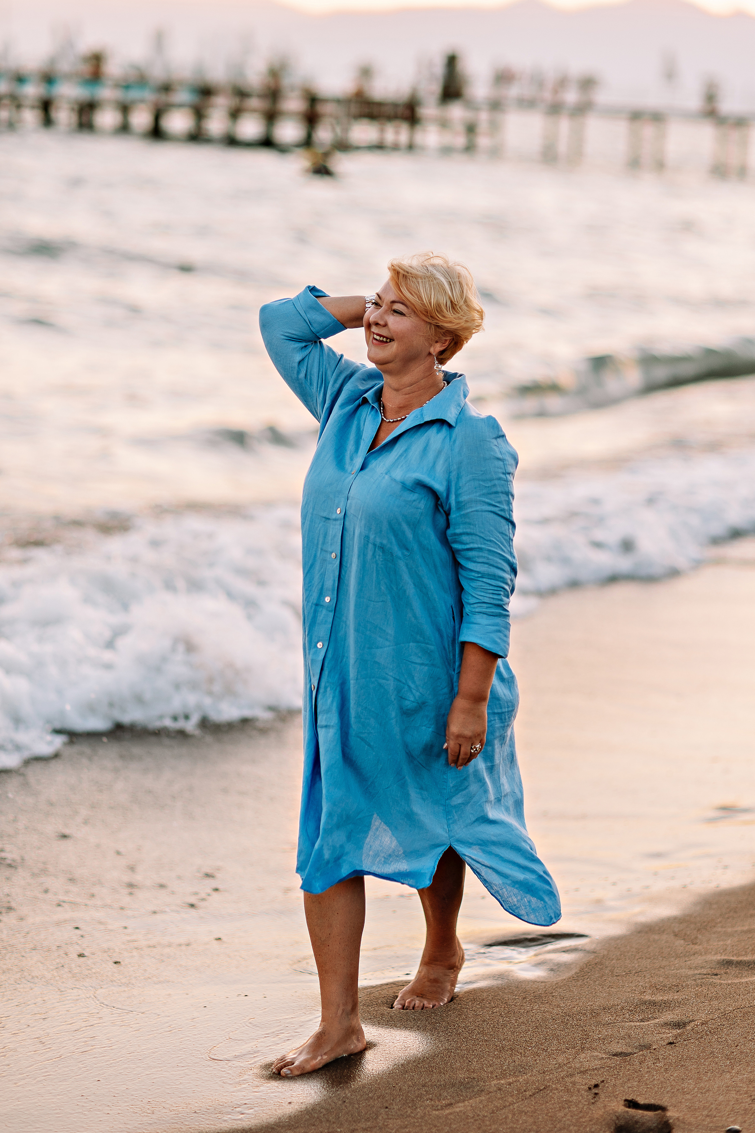 Семейная на берегу. Семейный фотограф Тюмень, фотограф на роды Салмина Мария