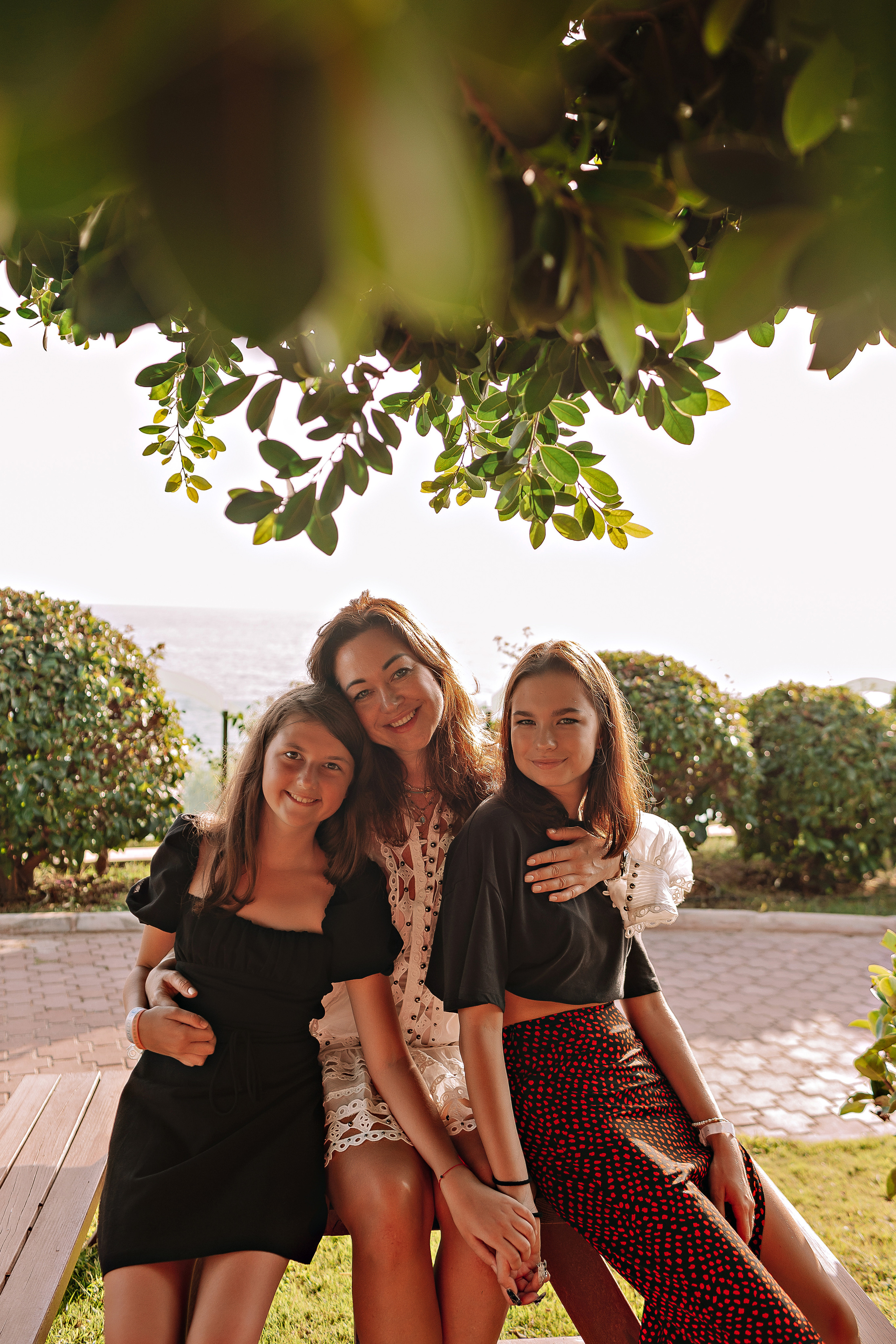 Friend's. Семейный фотограф Тюмень, фотограф на роды Салмина Мария