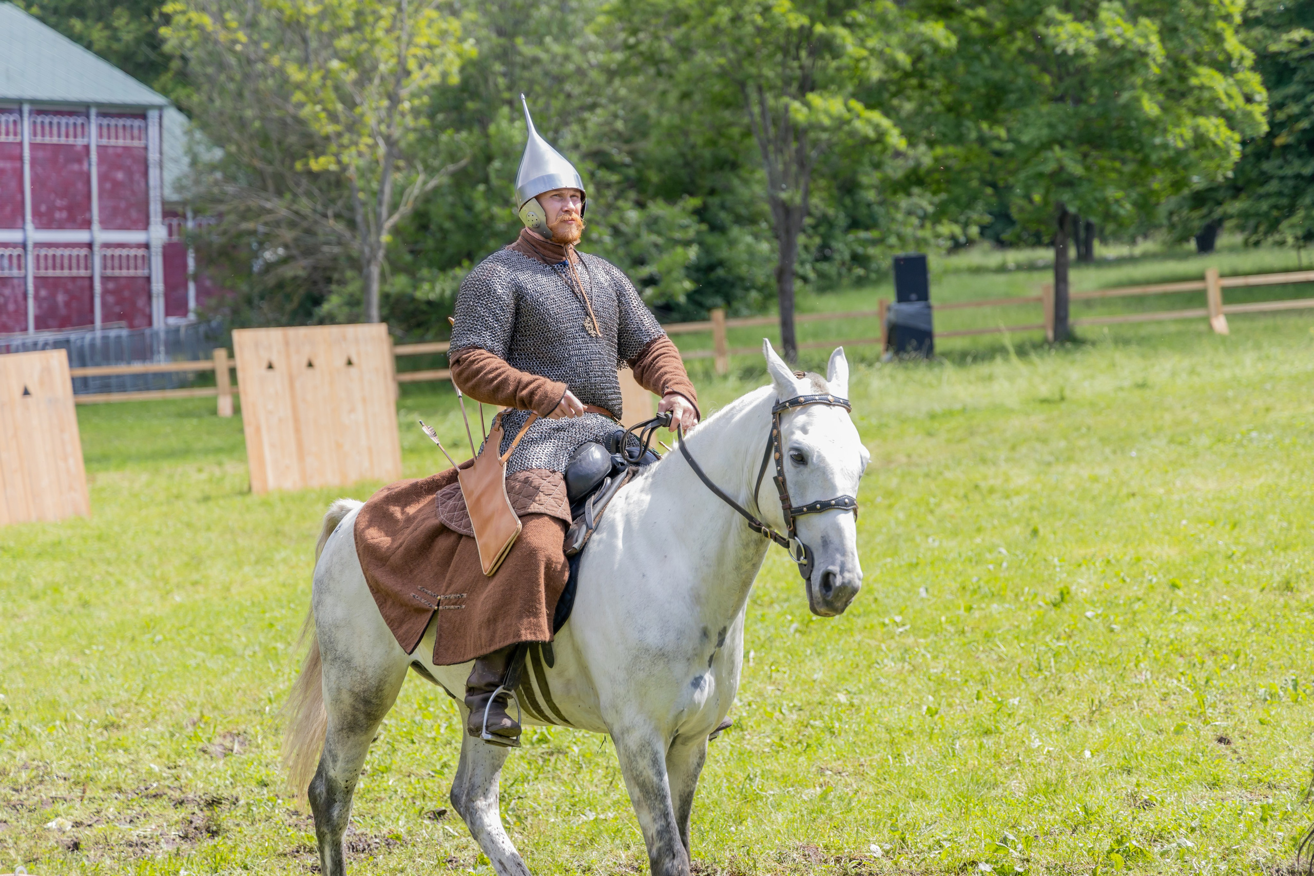 Времена и эпохи 2024. Парк 50-летия Октября. Репортажный, семейный и студийный фотограф в Москве Демин Алексей