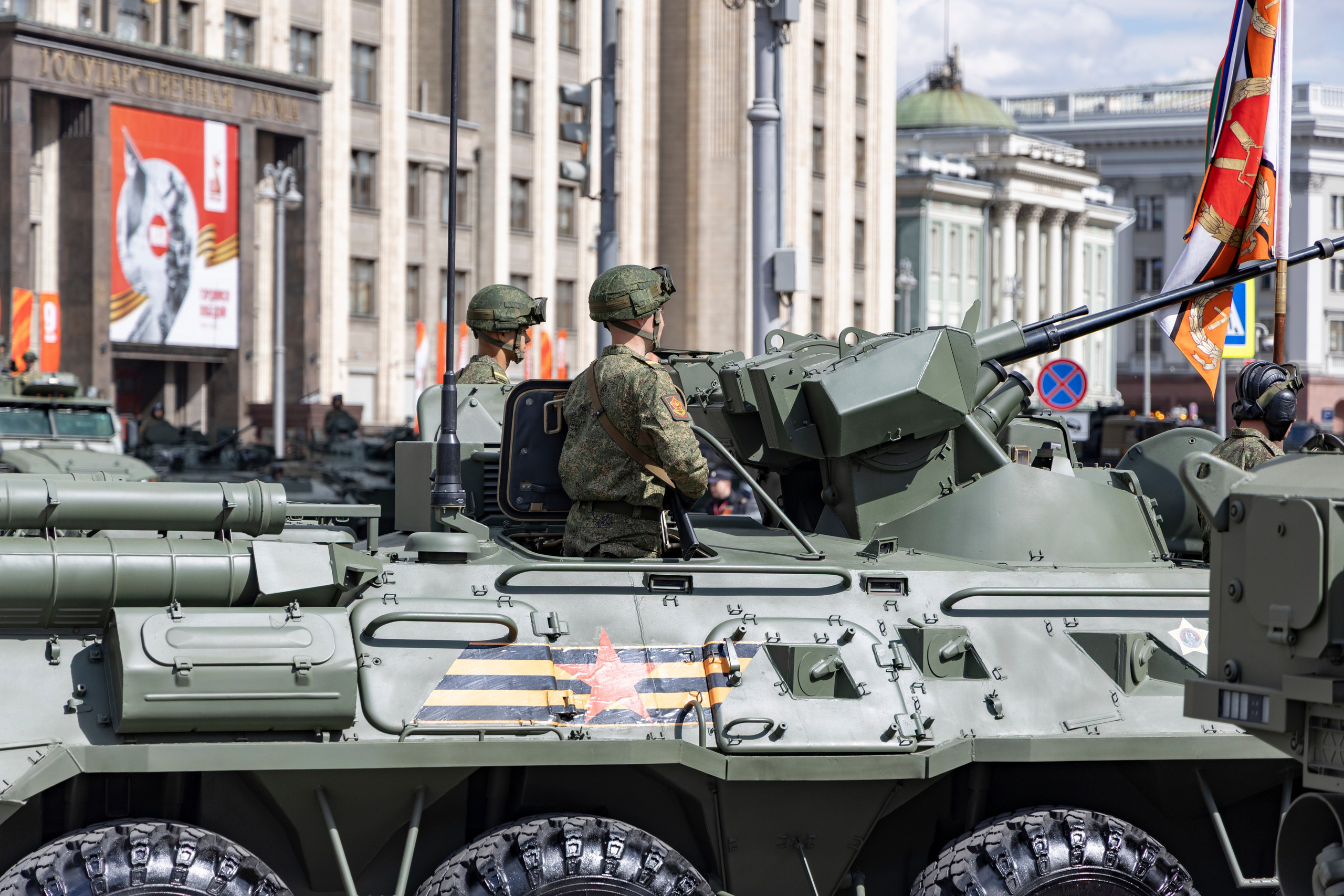 Репетиция парада победы 7 мая 2025 боевая техника. Репортажный, семейный и студийный фотограф в Москве Демин Алексей