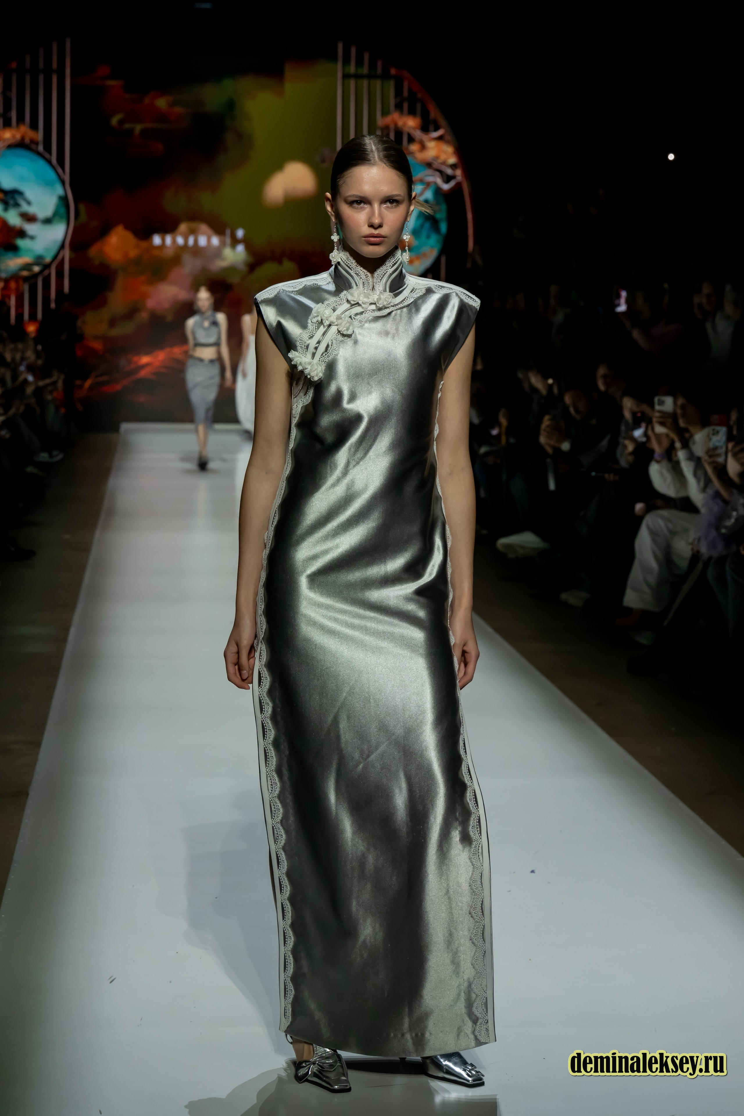 Московская неделя моды 2024 4 октября дизайнер KenSun Китай/China. Репортажный, семейный и студийный фотограф в Москве Демин Алексей