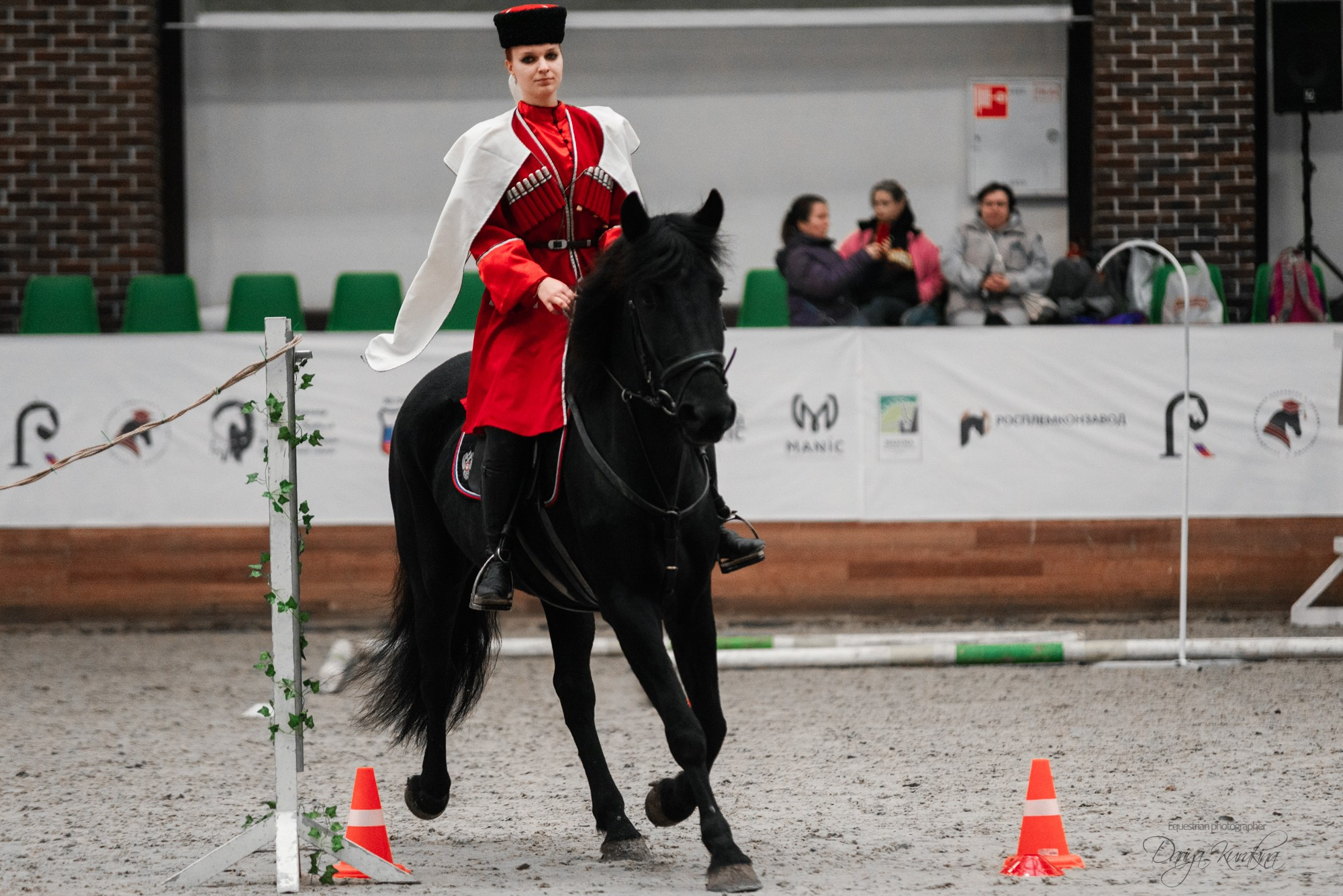8-я международная выставка Конная Россия. Конный фотограф Куракина Дарья • Фотосессии с лошадьми