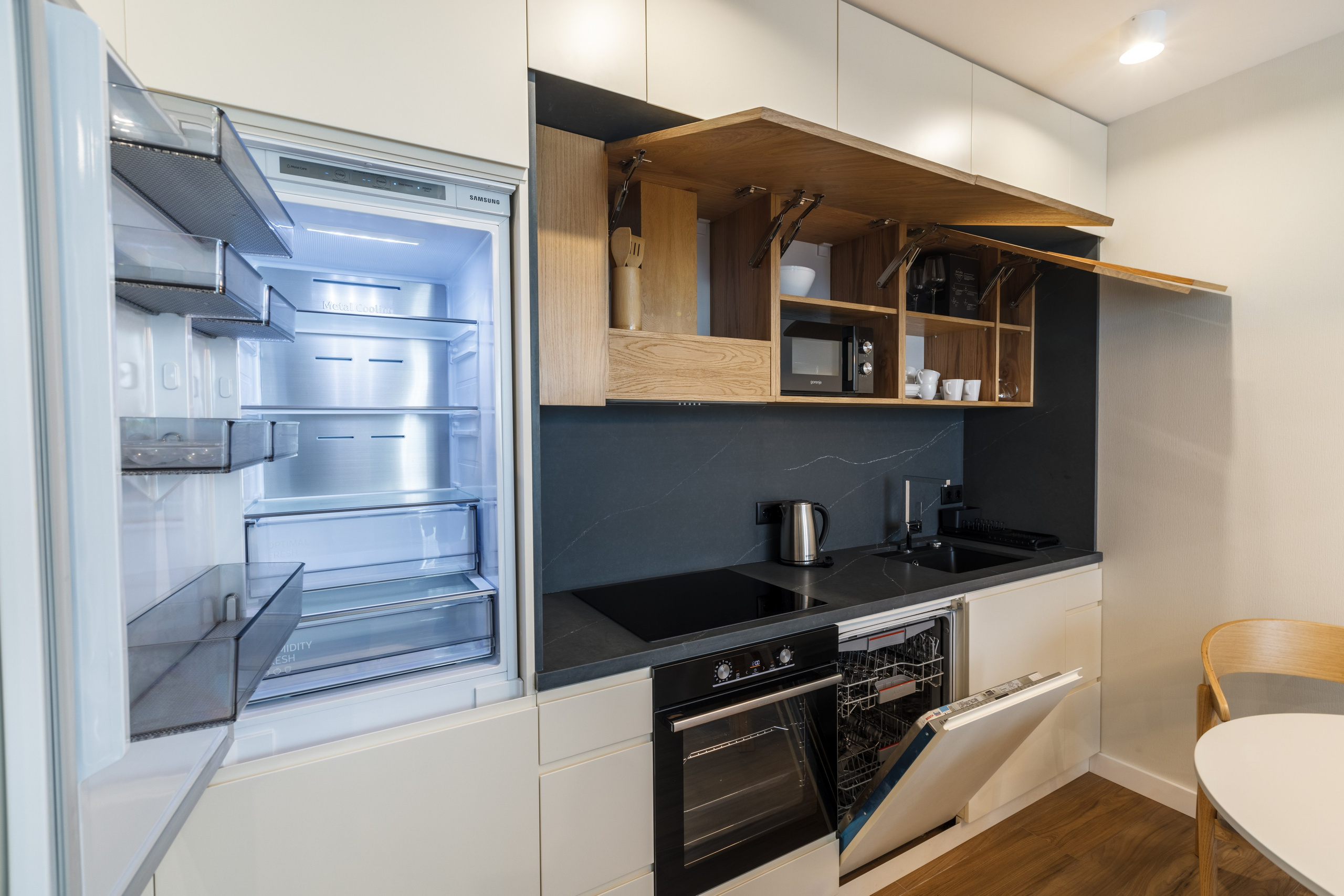 BELLEVUE RESIDENCE by HILTON. Режиссёр, клипмейкер, фотограф — Андрей Охота