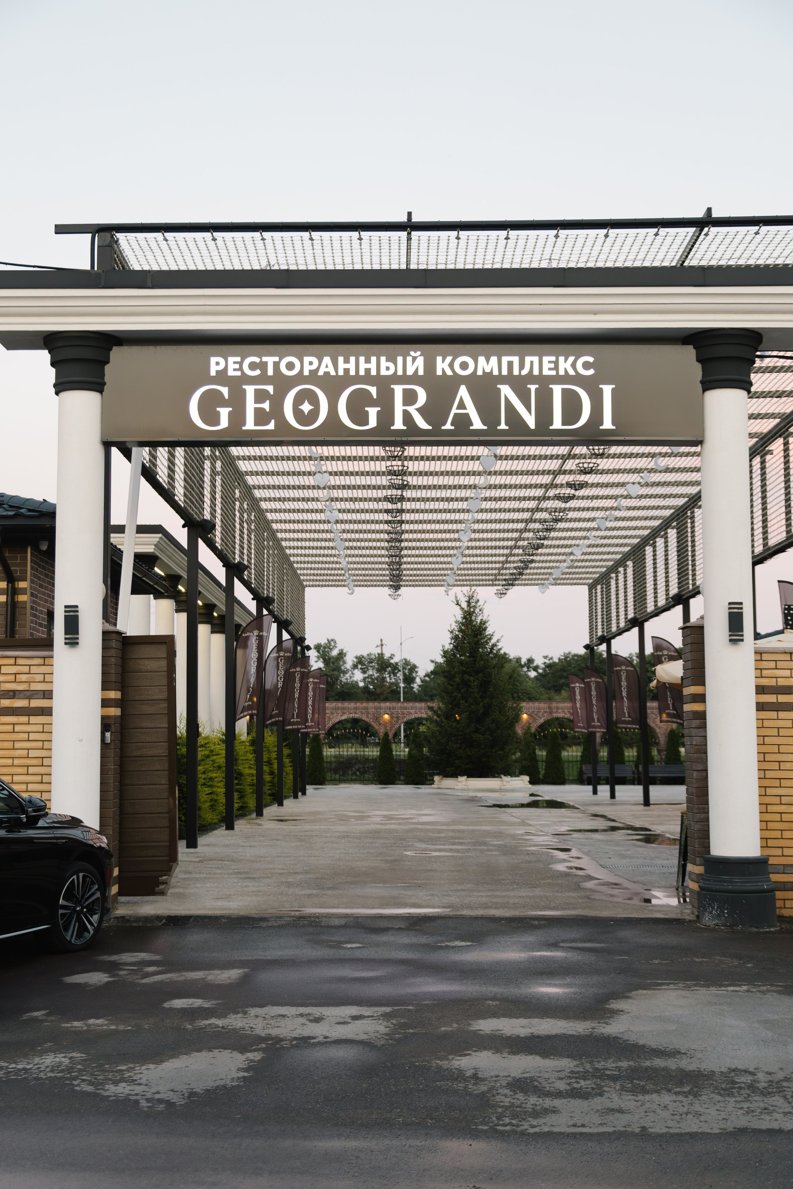 Выпускной 9В класса 2025. Артур Иликчян — Wedding & Event фотограф в Краснодаре