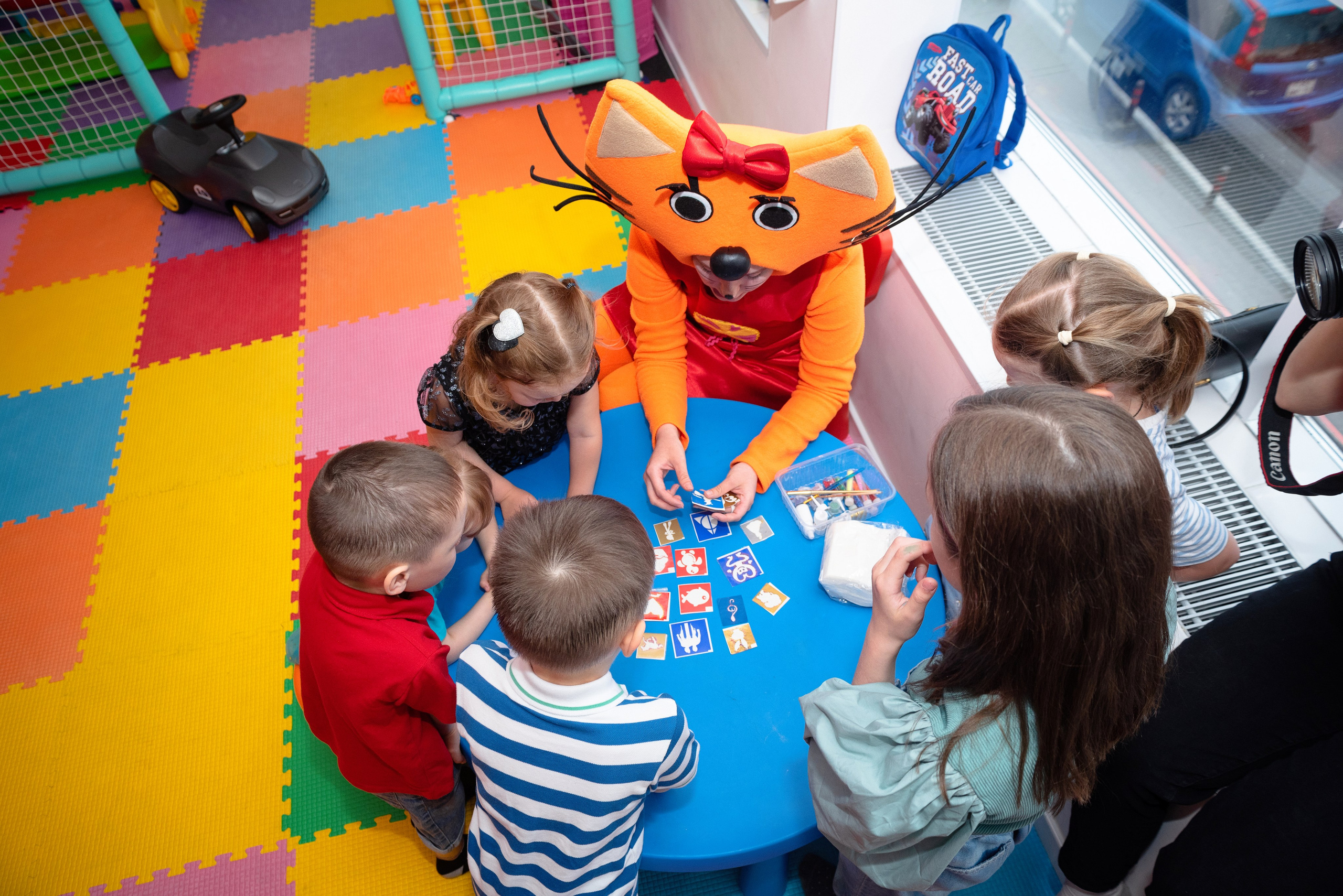 Фотографии детских праздников, дней рождения, выпускных и других мероприятий в Сургуте и Нефтеюганске.