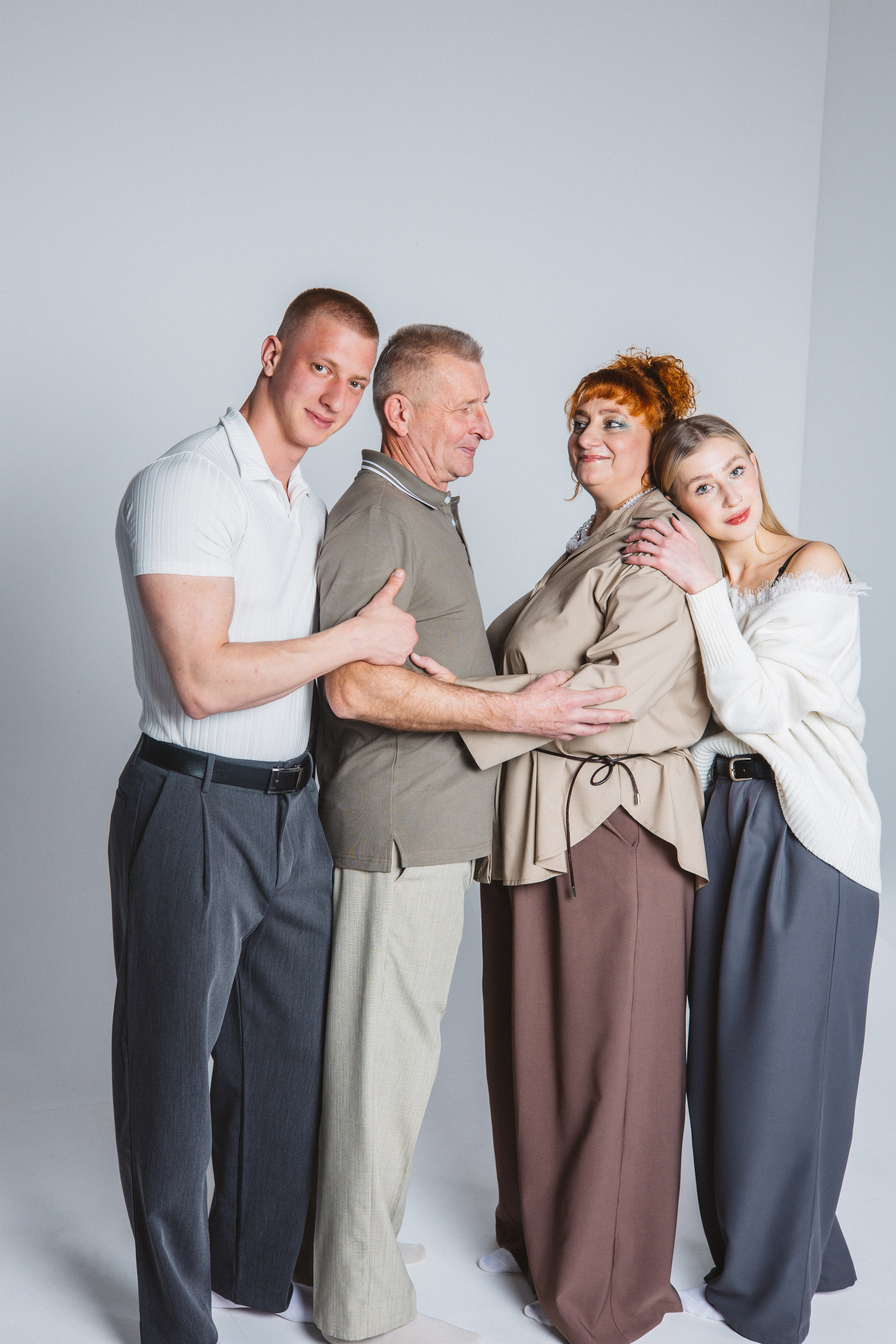 Семейная фотосессия в студии. Фотограф в Кисловодске Юлия Танасова