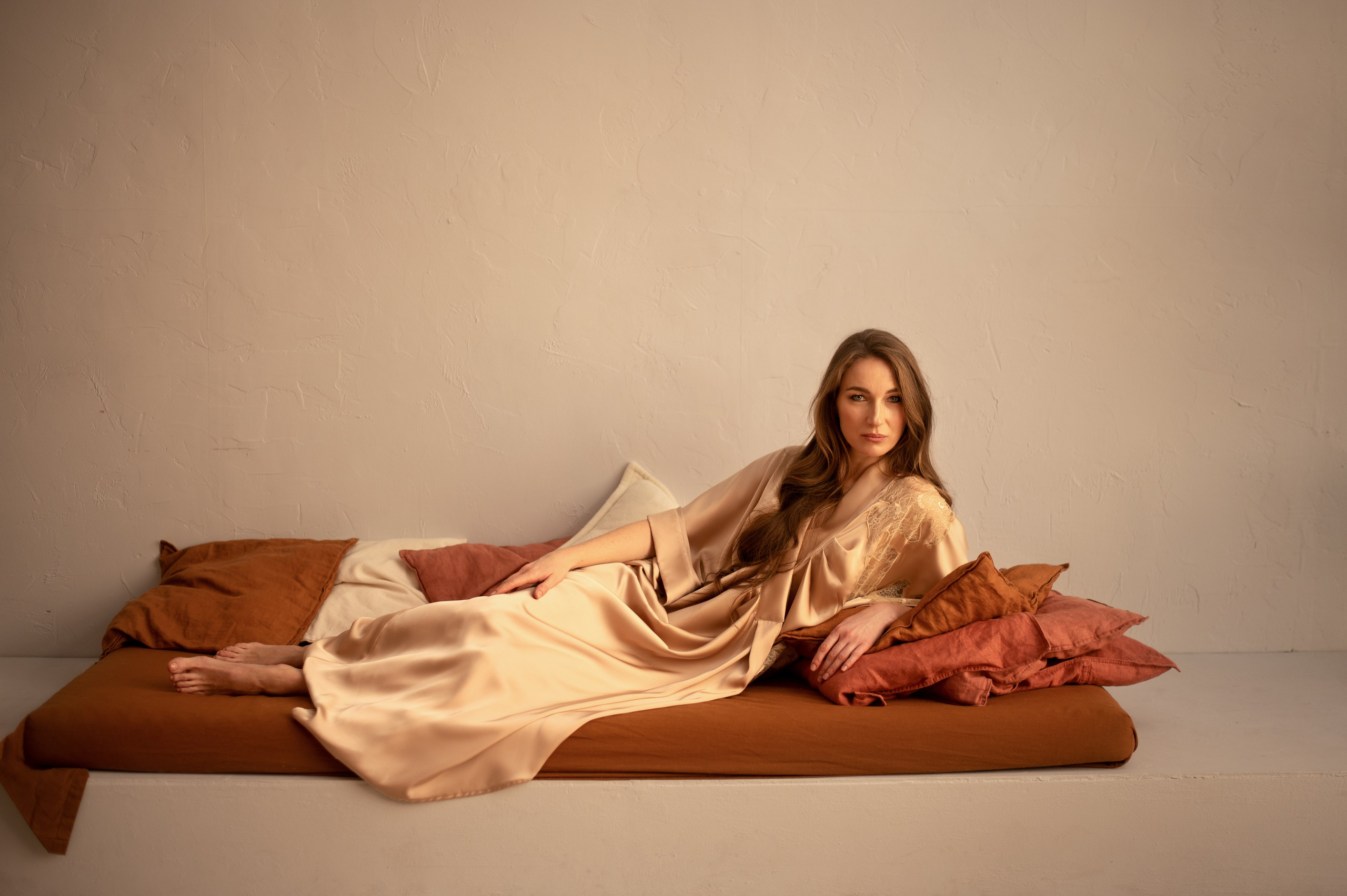 Женский портрет в студии. Семейный и детский фотограф в Москве Анна Оськина