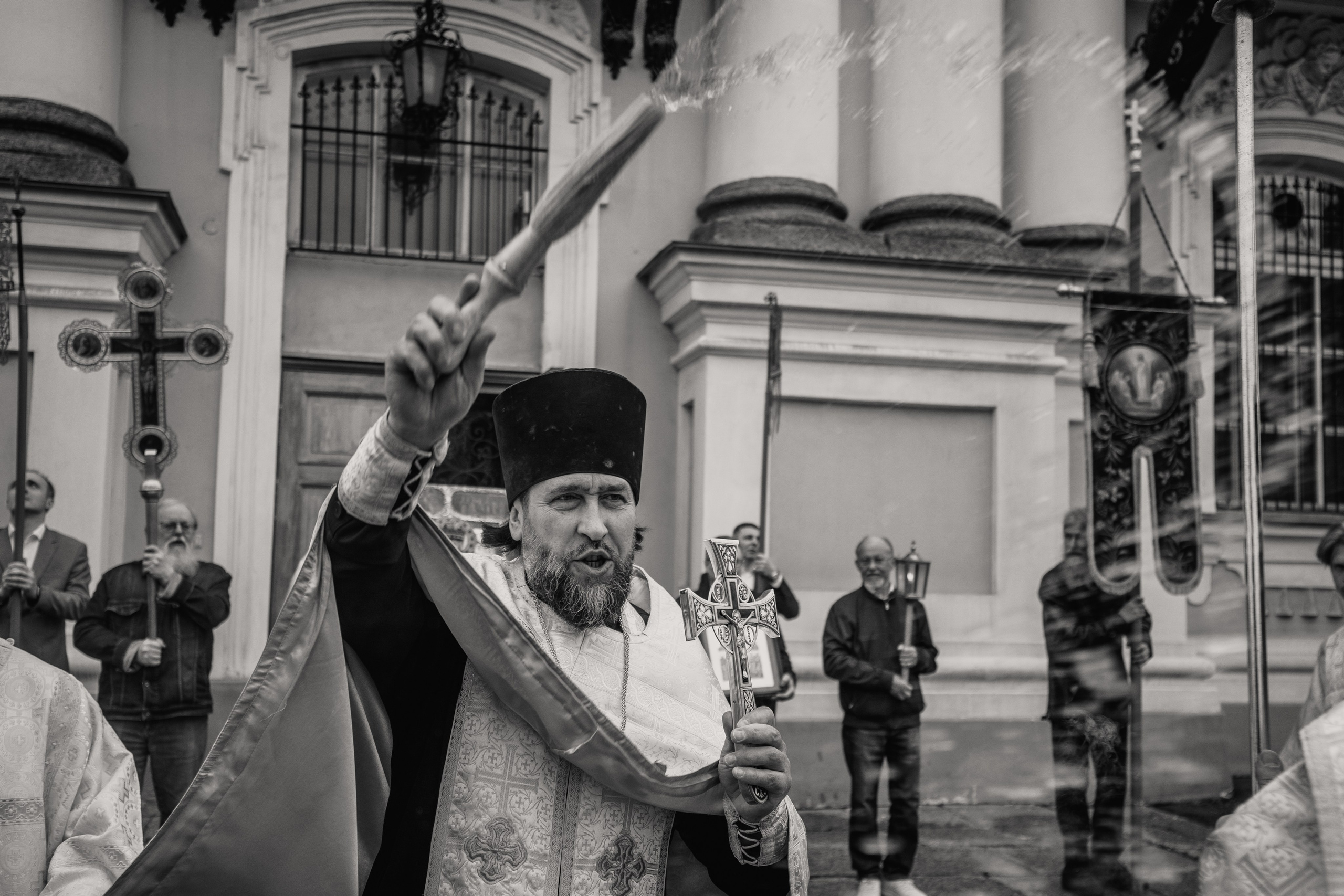 ПЯТНИЦА 6-Й СЕДМИЦЫ ПО ПАСХЕ. ПОПРАЗДНСТВО ВОЗНЕСЕНИЯ. ПЕРЕНЕСЕНИЕ МОЩЕЙ СВЯТИТЕЛЯ И ЧУДОТВОРЦА НИКОЛАЯ ИЗ МИР ЛИКИЙСКИХ В БАР. НИКОЛО-БОГОЯВЛЕНСКИЙ МОРСКОЙ СОБОР