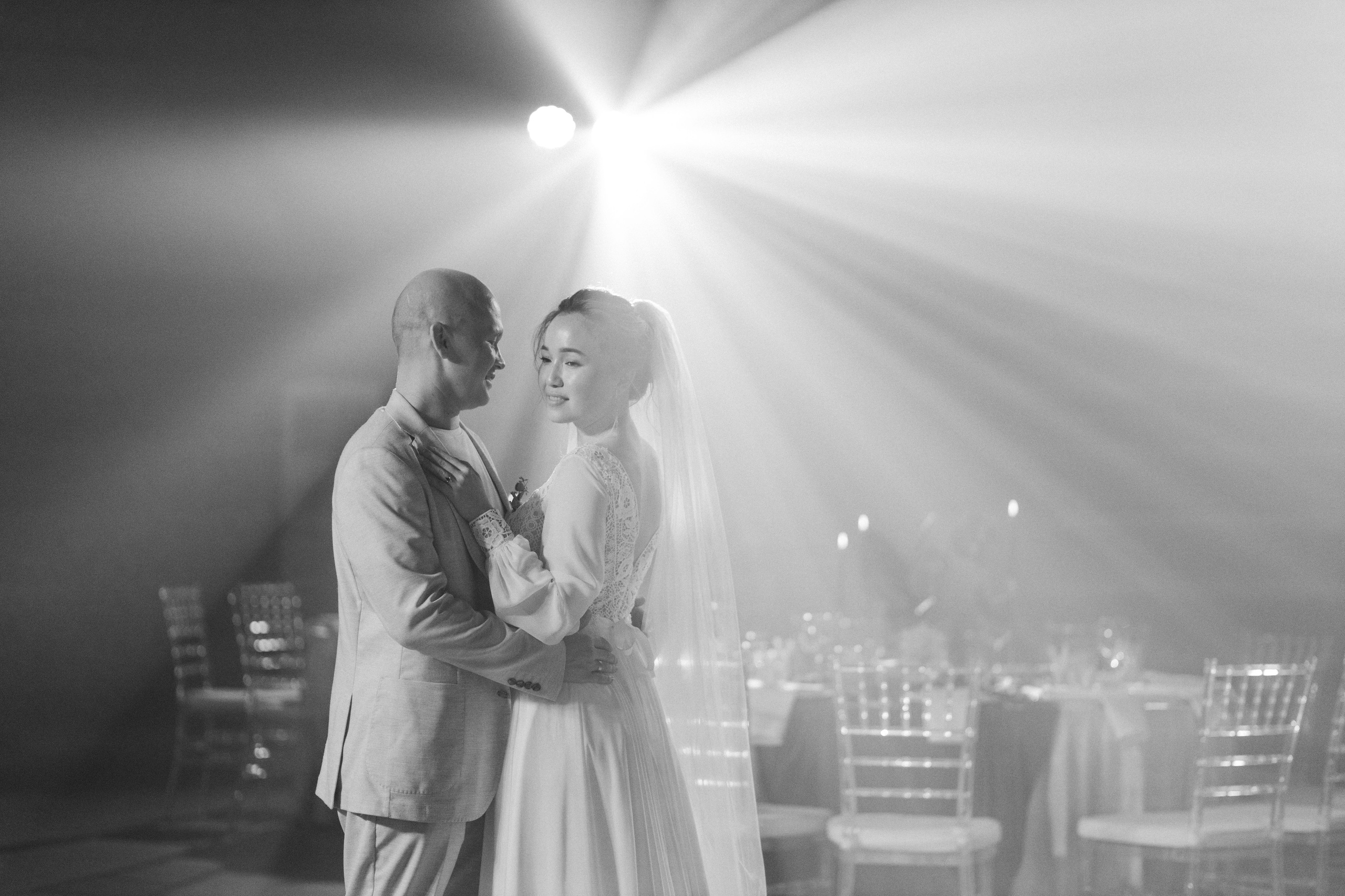 Фотограф Астана. Индивидуальные, парные и семейные фотосессии