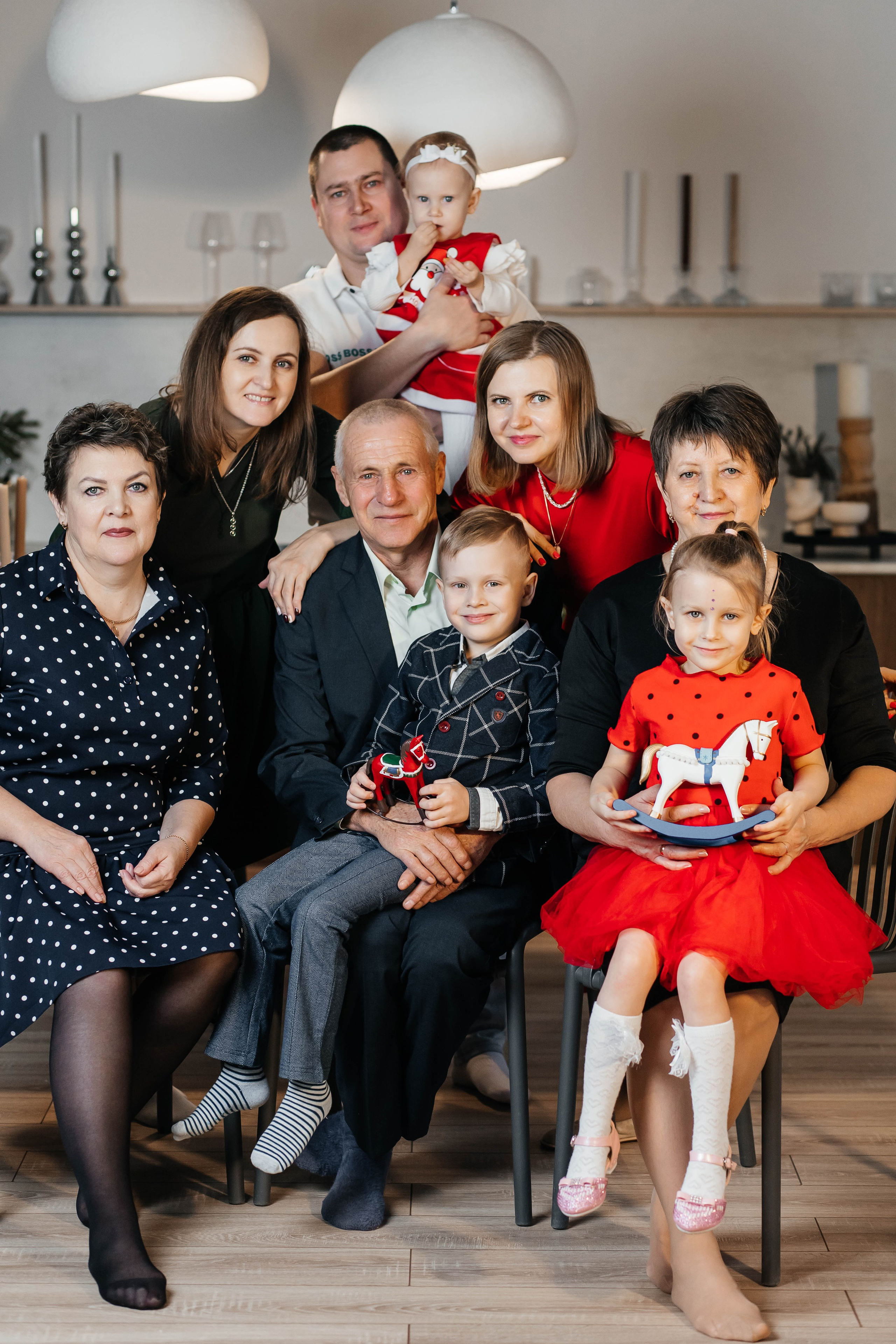 Семейная фотосессия Татьяна НГ 2026. Женский фотограф в Оренбурге Ирина Заводчикова