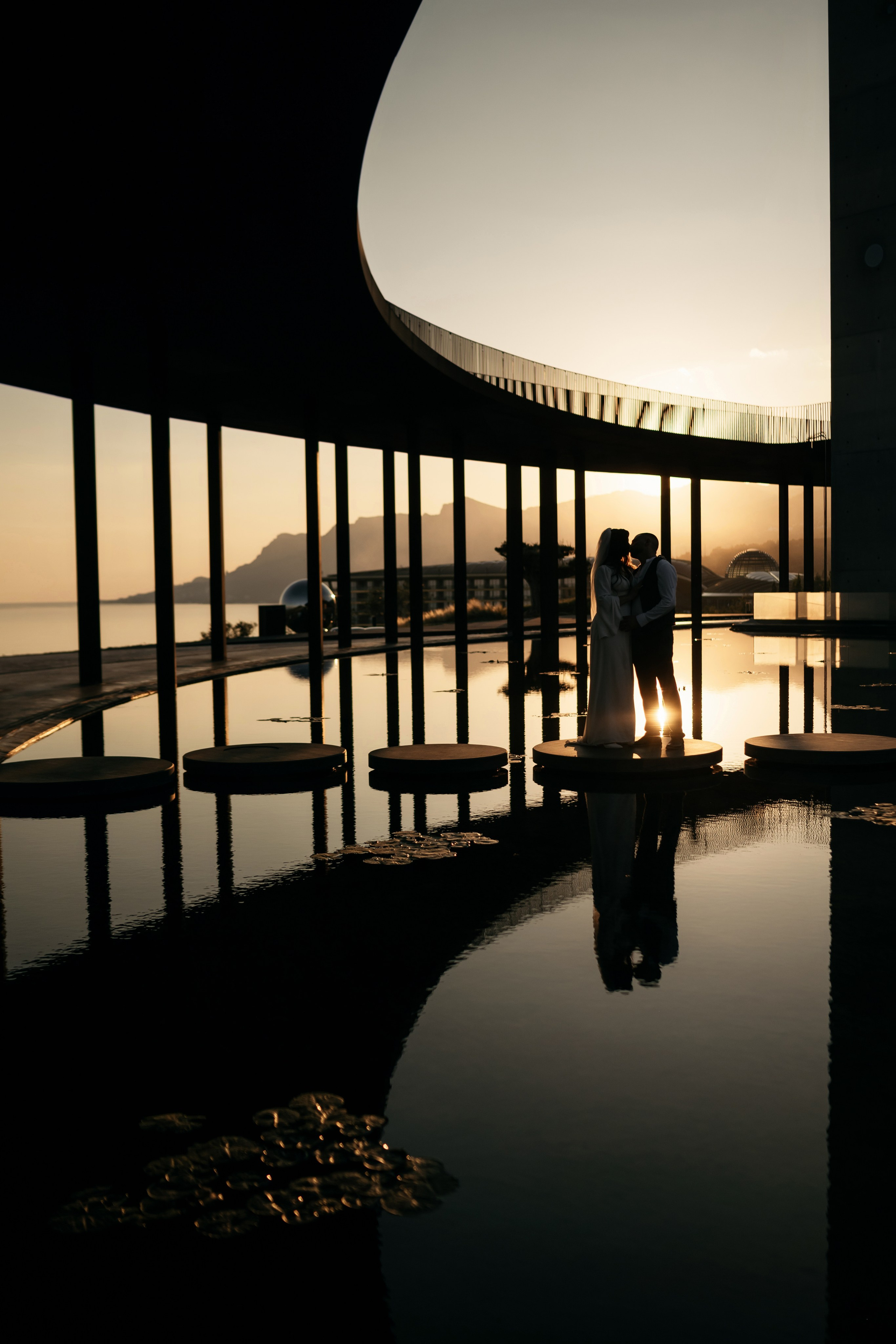 Свадьба в Винном парке в Крыму. Свадебный и семейный фотограф и видеограф, Крым, Москва, Санкт -Петербург