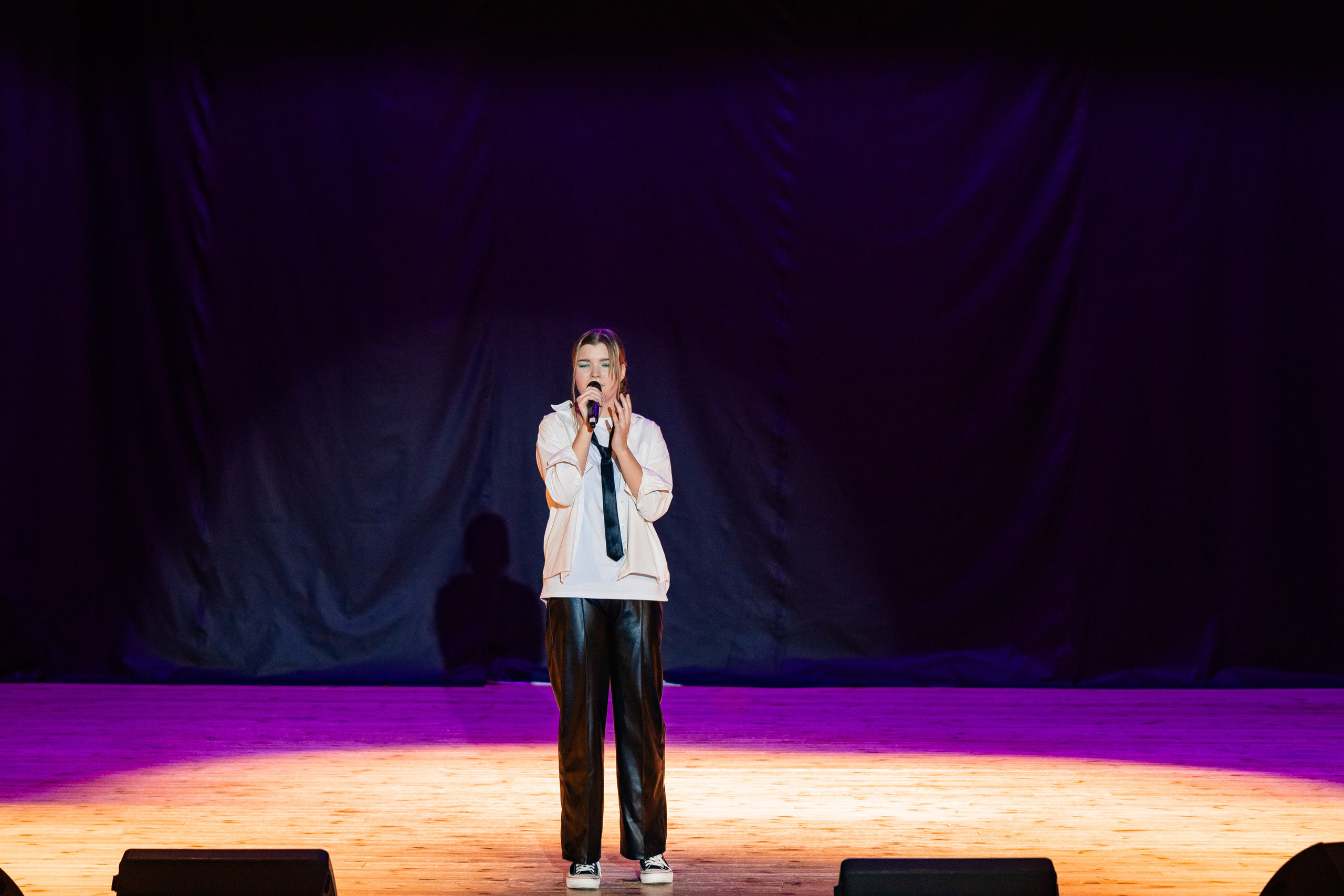 Концерт ДК Буривестник. Фотограф Никита Комаров