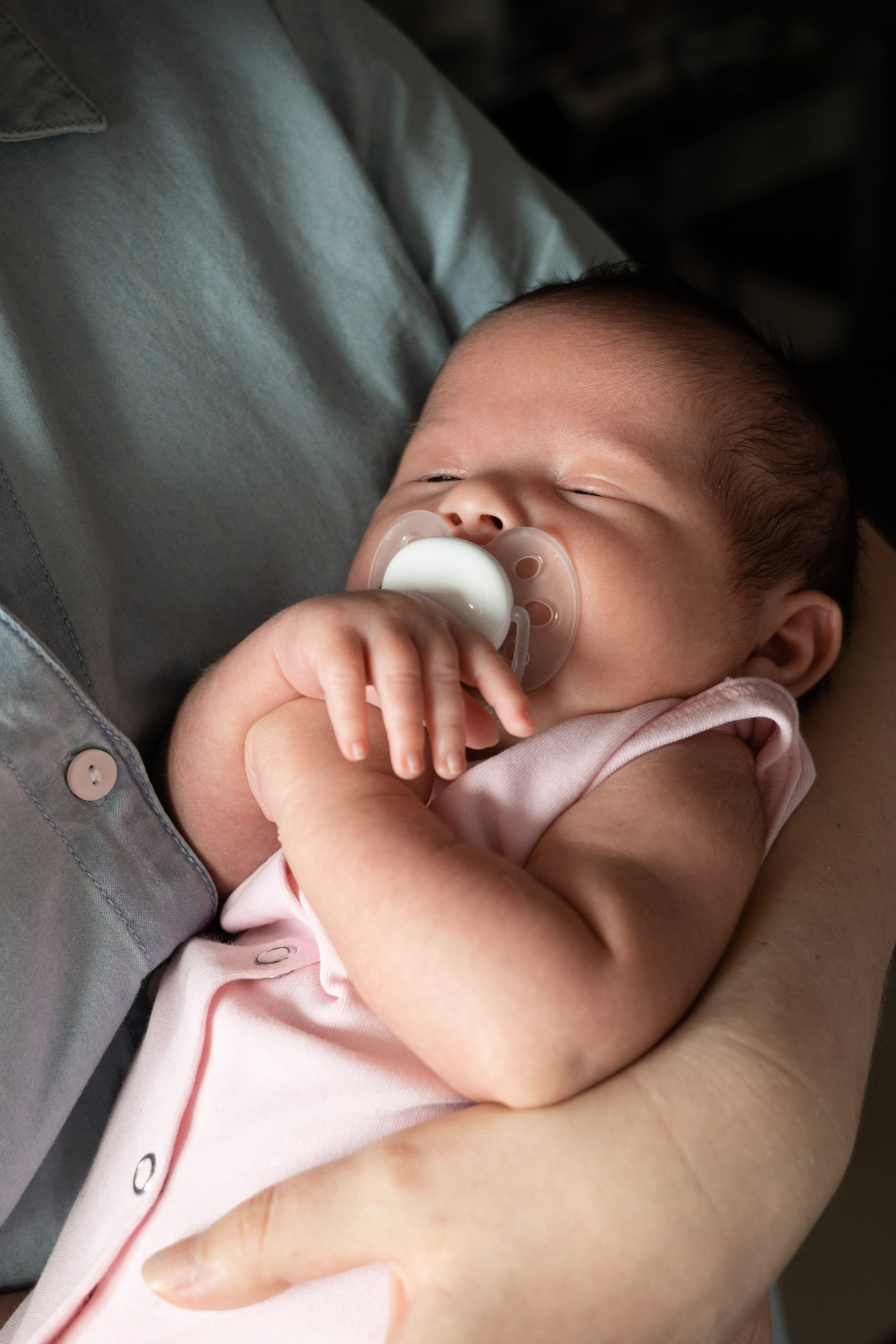 Домашняя фотосессия с новорожденным. Фотограф видеограф Ольга Василевская