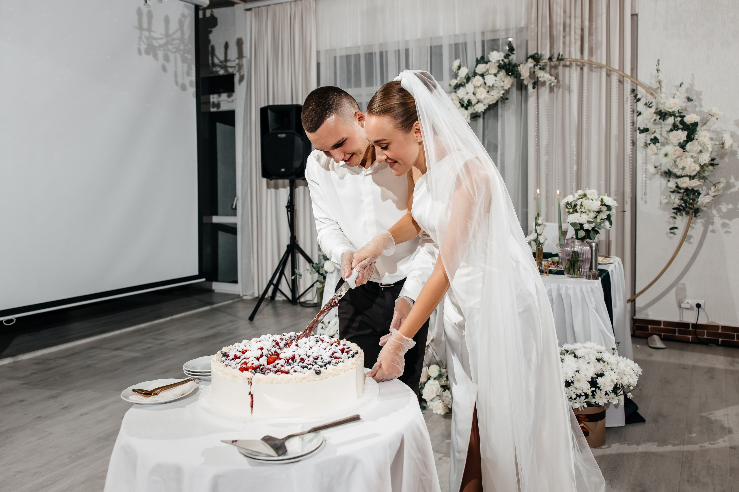 Анонс свадьбы для Яны и Юрия. Гаспра, Вилла Танго. Свадебный фотограф в Крыму и Севастополе Ольга Баскакова