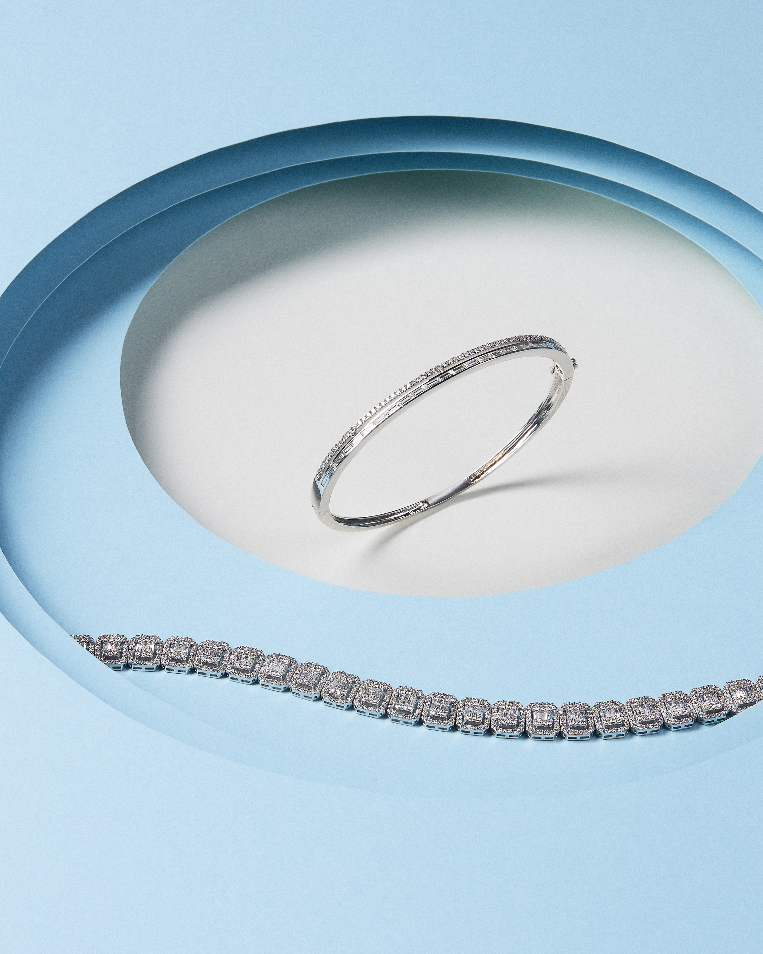 Kazakh Yuvelir. Fashion and advertising photographer