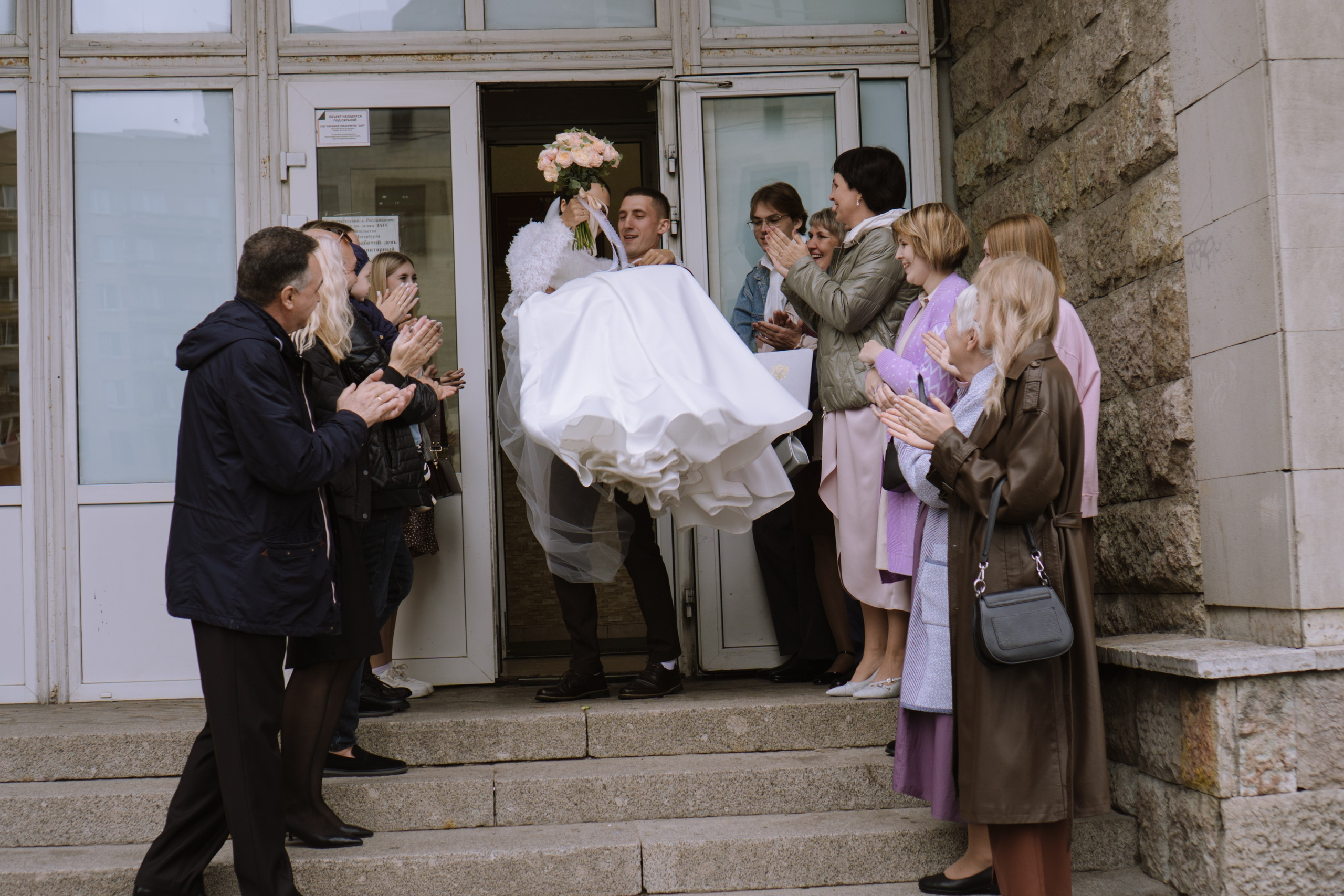 РЕПОРТАЖНАЯ СЬЕМКА В ЗАГСЕ. Профессиональный фотограф, Санкт-Петербург — Виктория Богомолова
