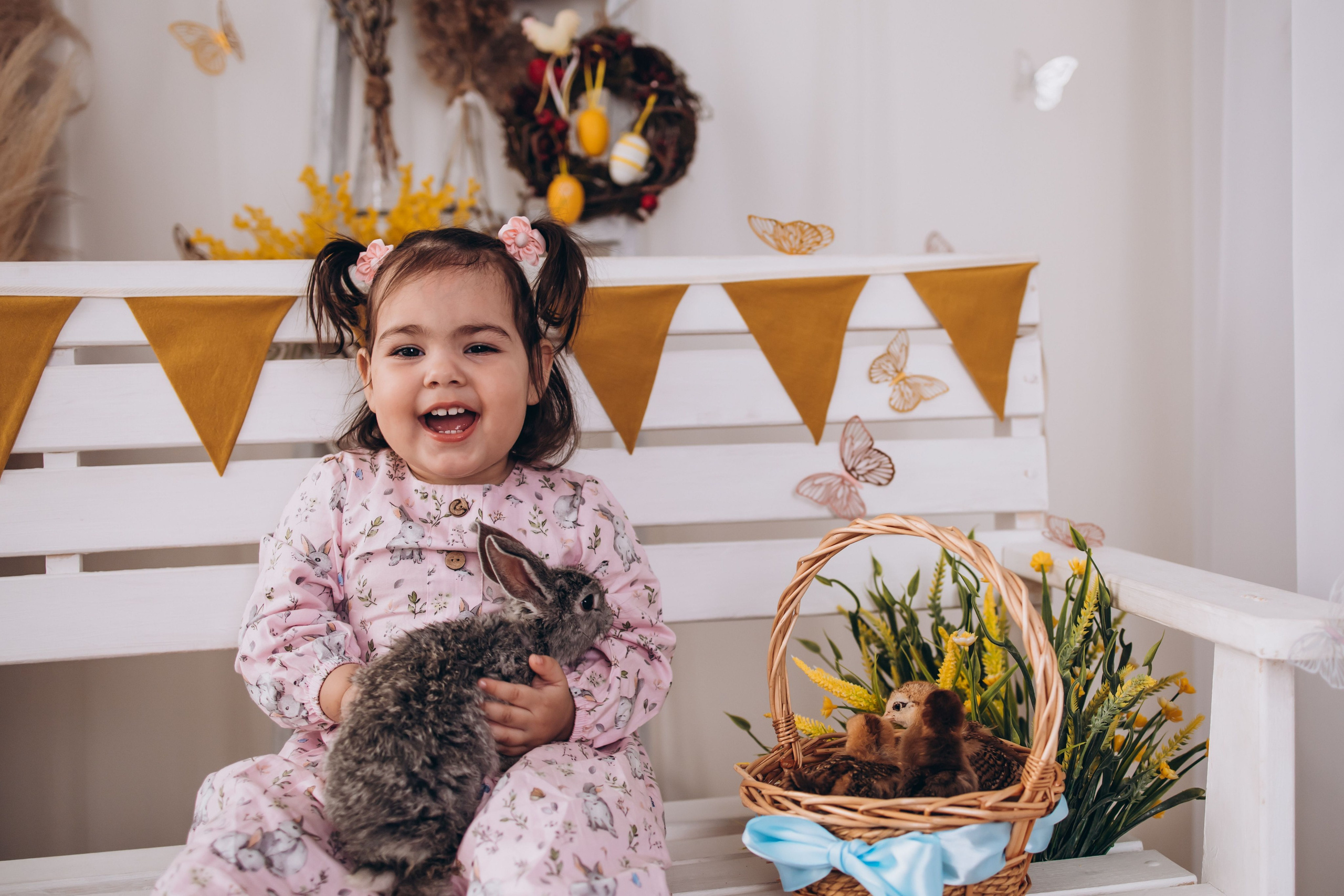 С цыплятами. Семейный фотограф Нижневартовск Тюмень Ефимова Ирина