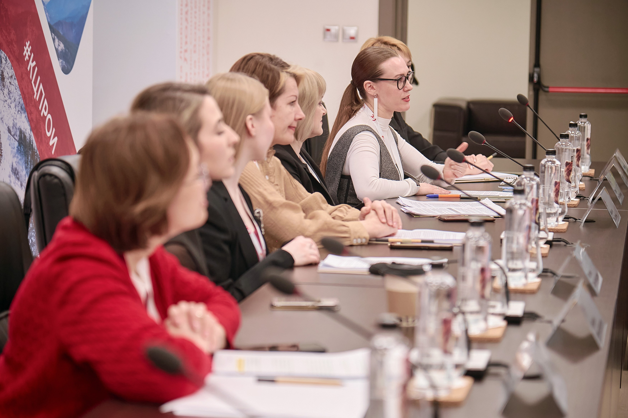 ГПКК Партнёрство 20 лет — Фестиваль успешных практик — СФУ. Фотограф Яковлев Роман — Красноярск