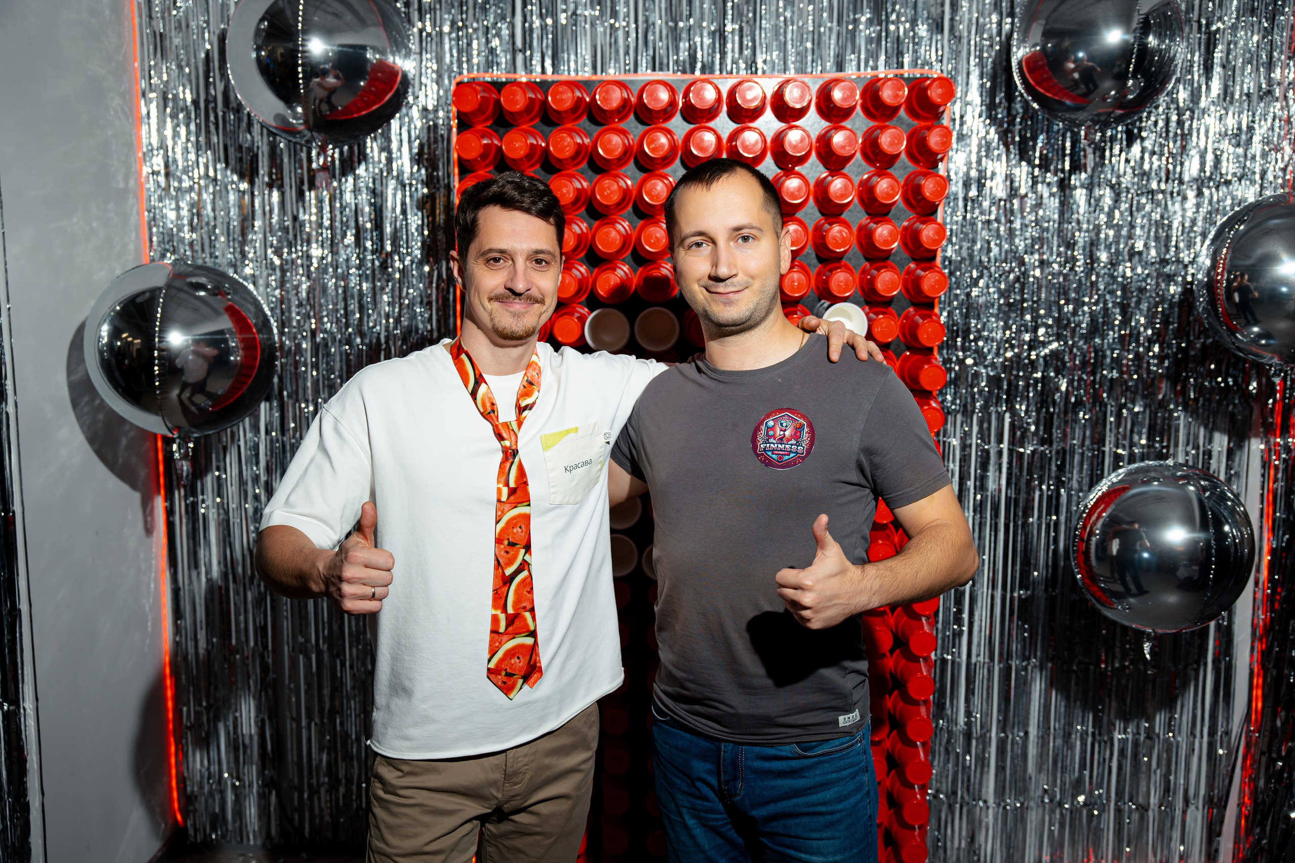 Дубль гис (офисная туса). Фотограф Вячеслав Фарунин