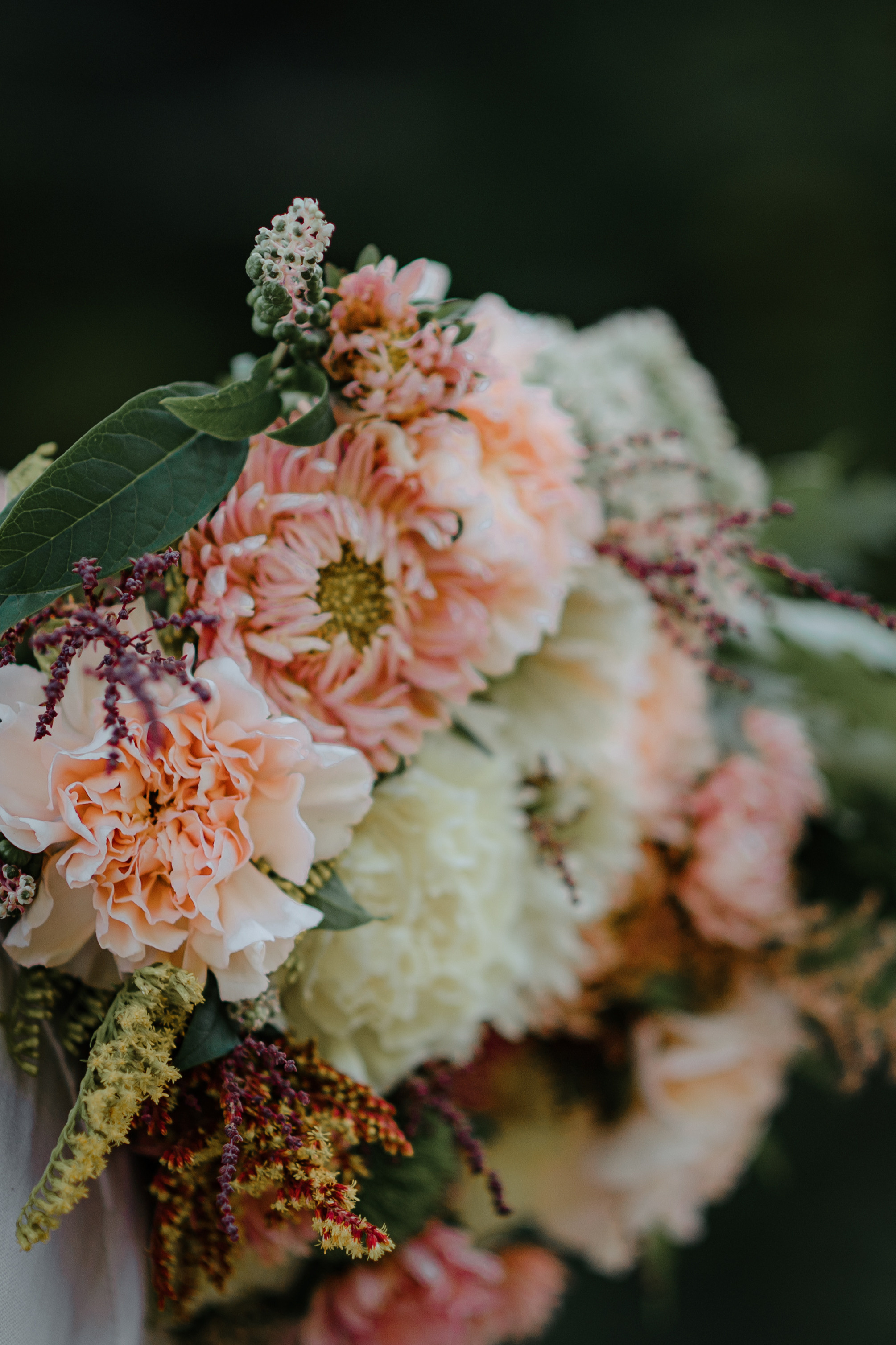 Свадебное путешествие в Адыгее. Свадебный фотограф Константинова Елена