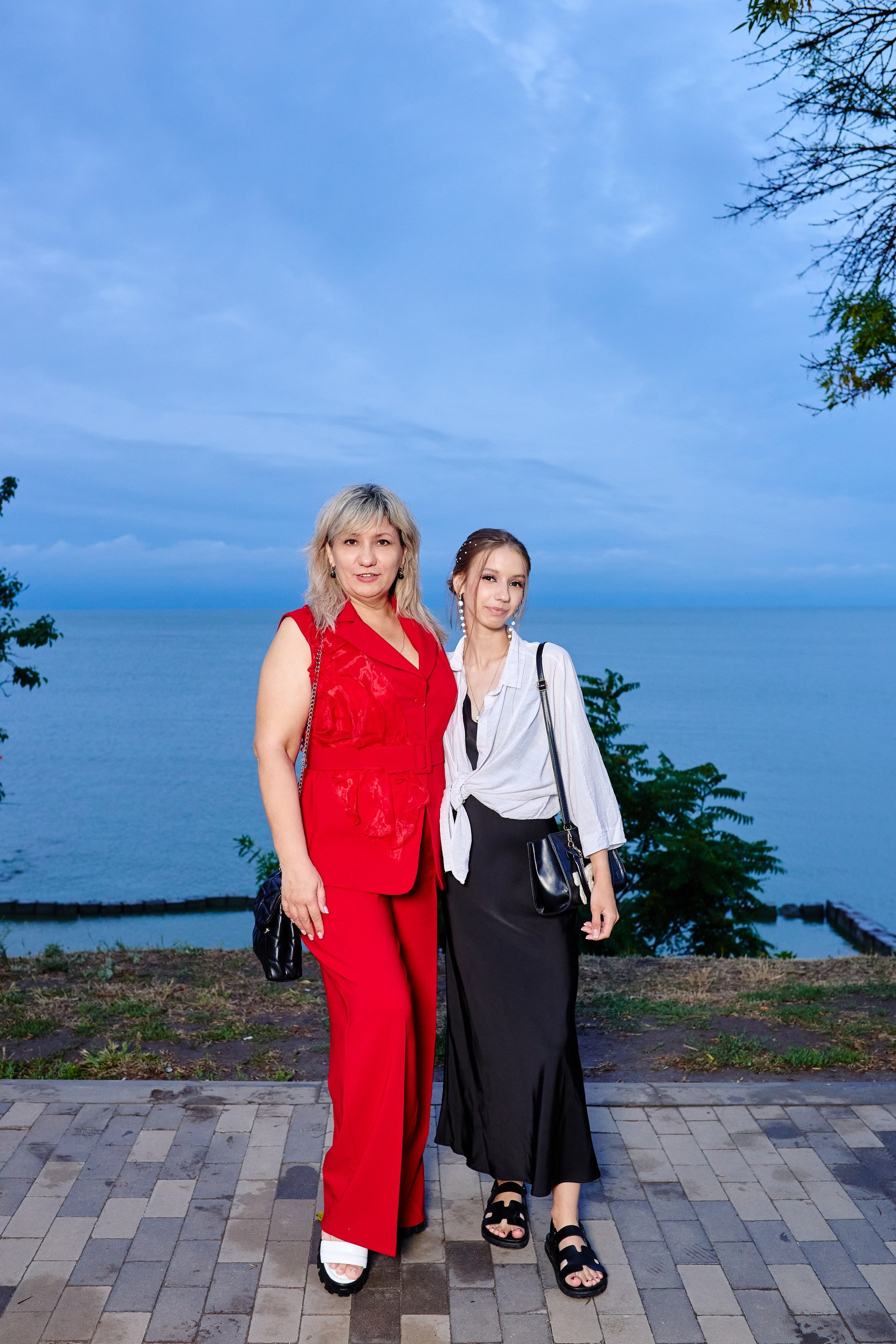 Выпускной 35 Сош. Фотограф Выпускные альбомы Таганрог Сергей Коробченко