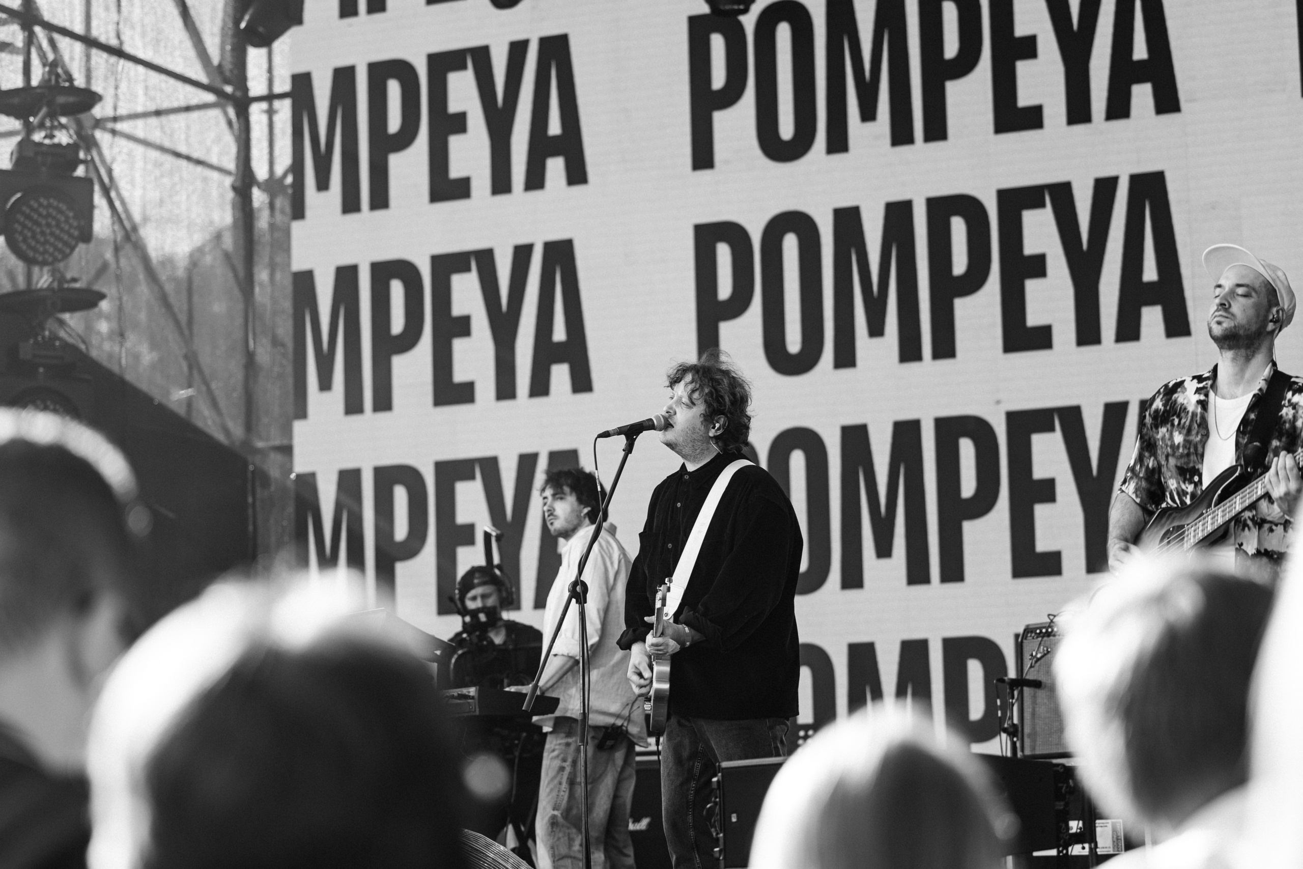 ЧТИВО/ФЕСТ. Костя Жуков — фотограф в Москве