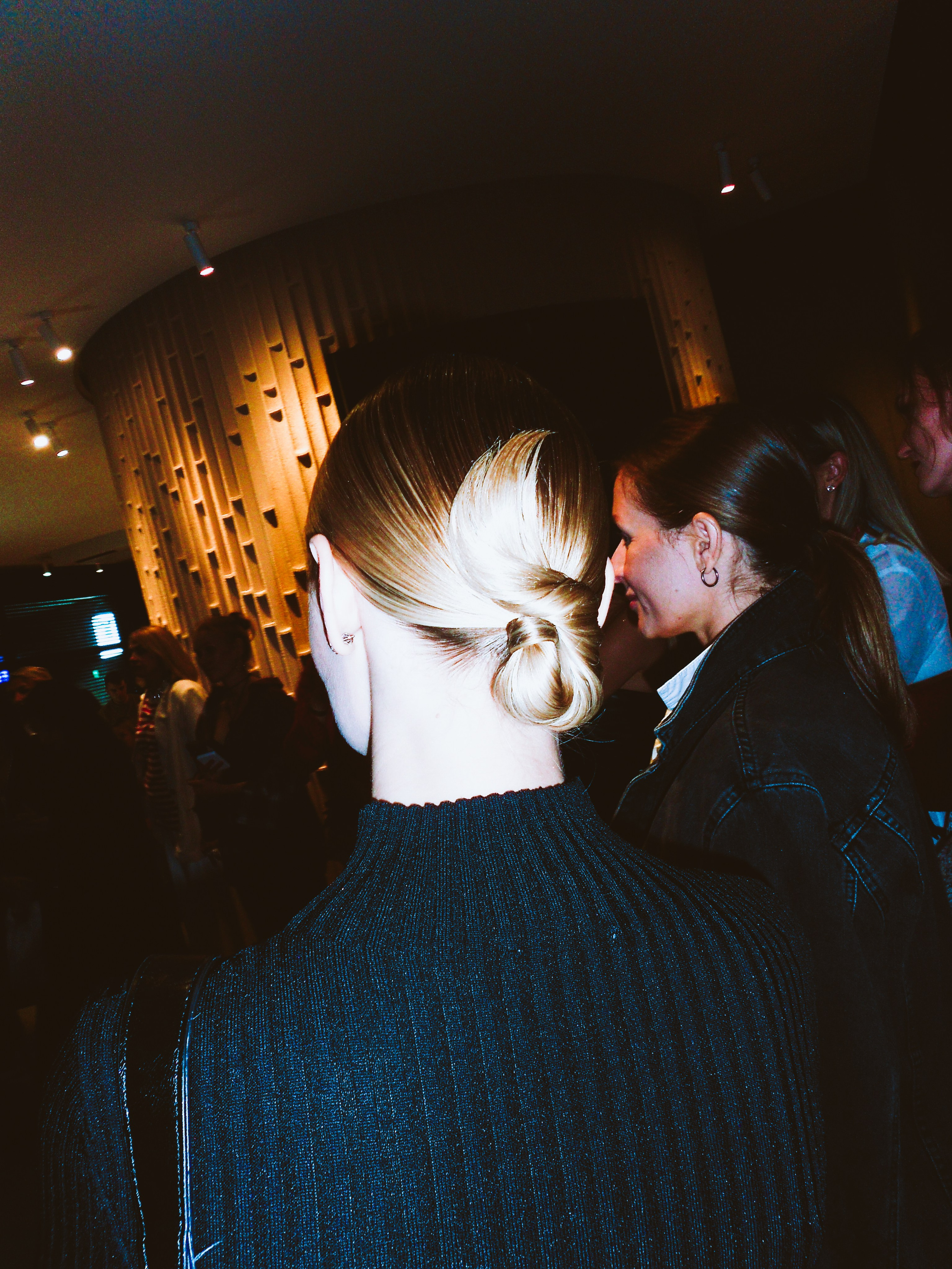 STREET STYLE PARTY. TUTSARKIS — Art Director | Stylist | Photographer