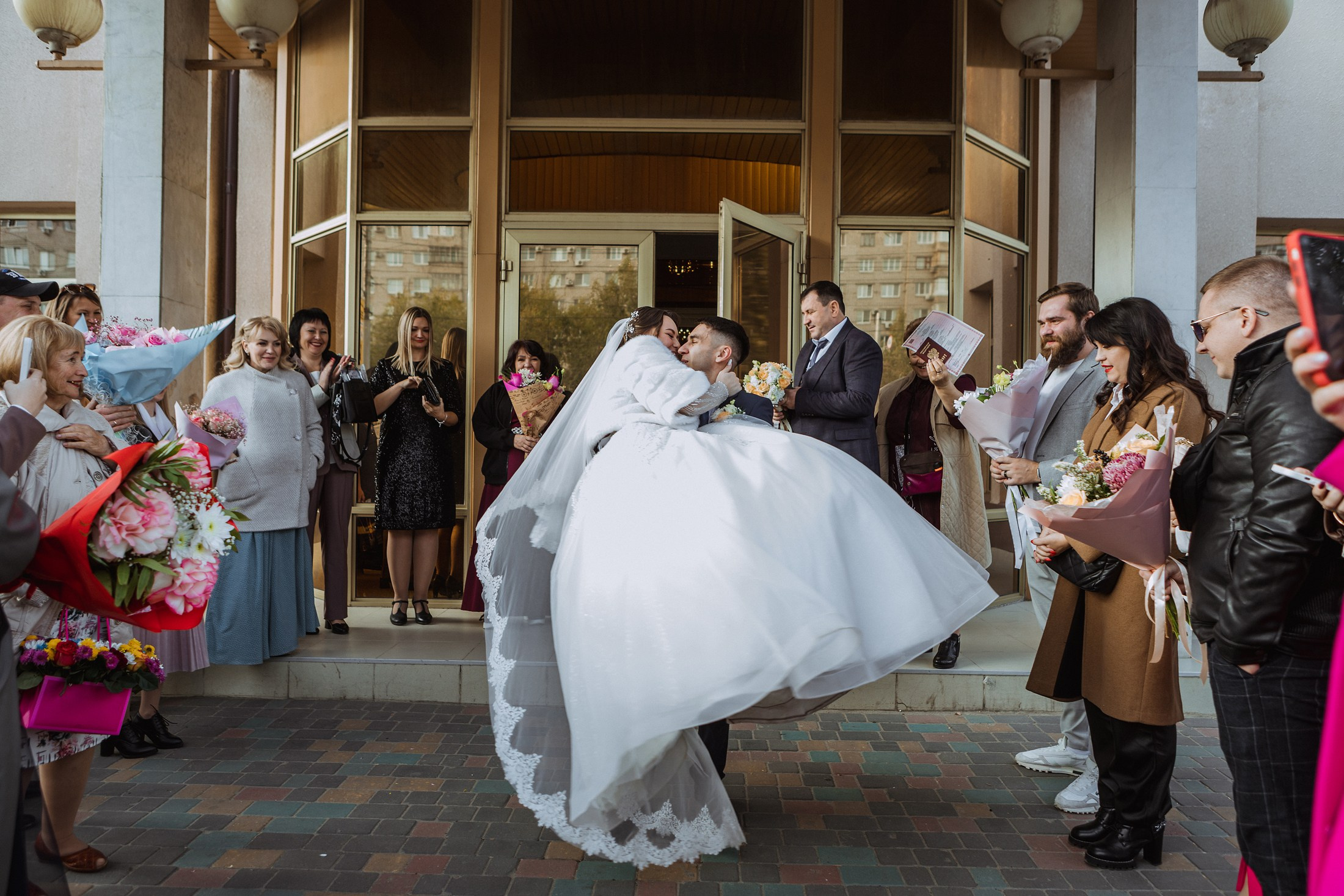 Александр и Мария. Фотографы в городе Волгограде — Людмила Агеева и Алексей Околелов