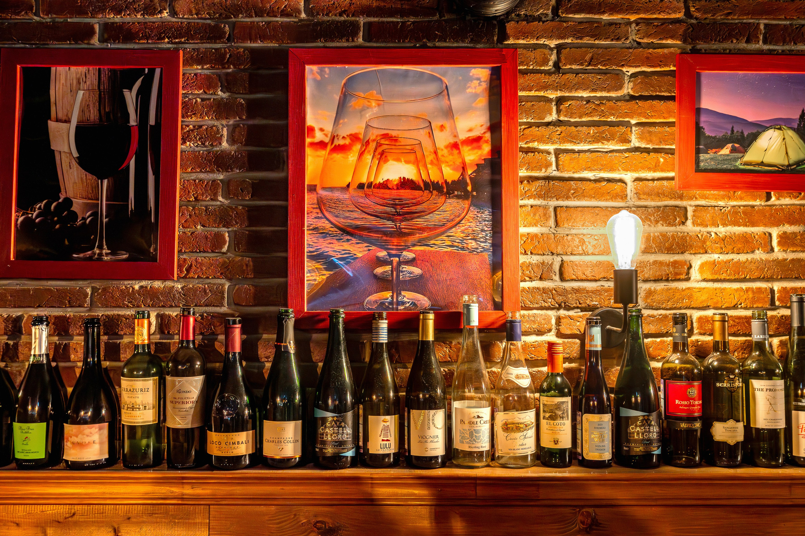 Бар ПитербургЧики. Интерьерный фотограф. Фото- видеосъемка недвижимости Санкт-Петербург