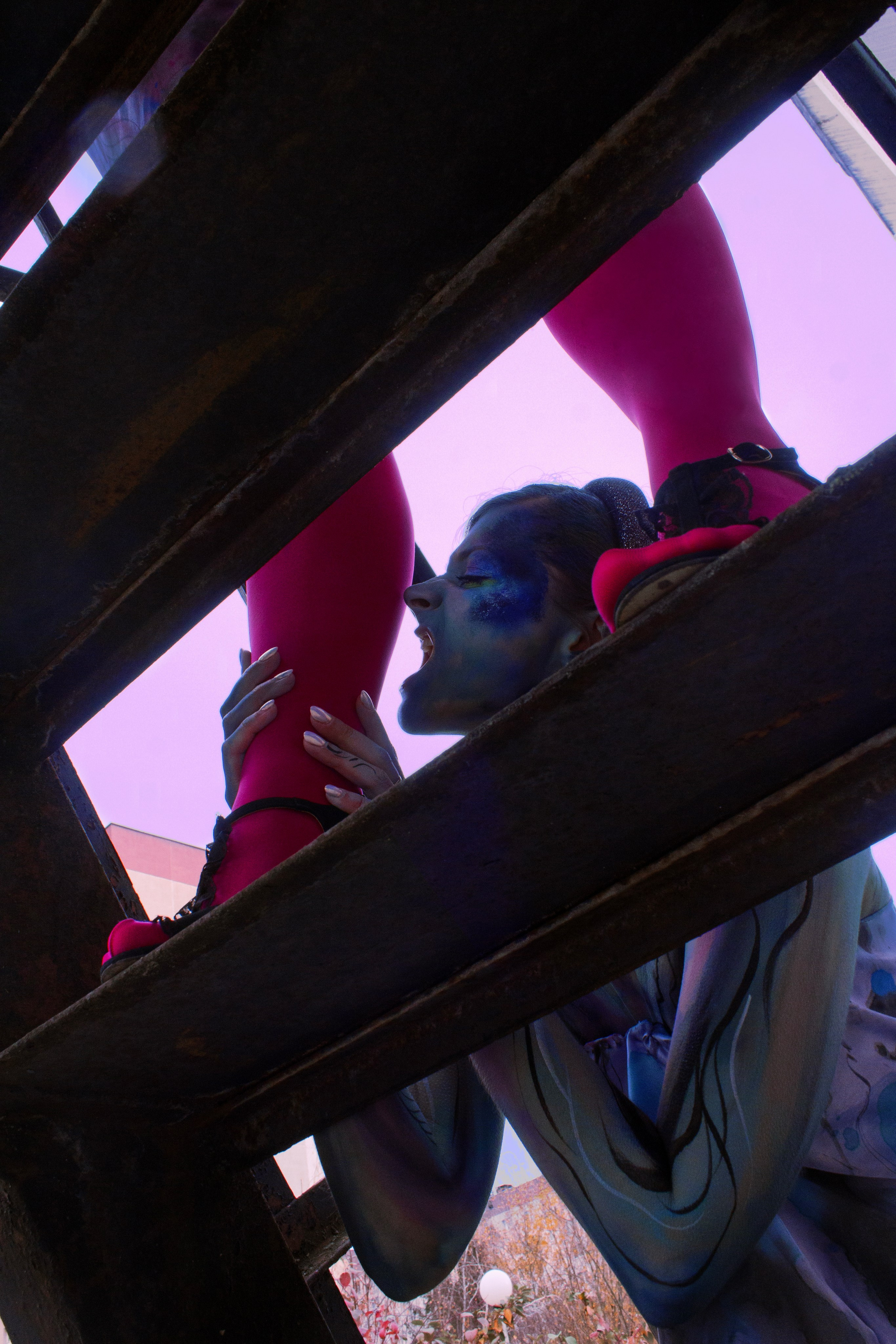 Не место красит человека