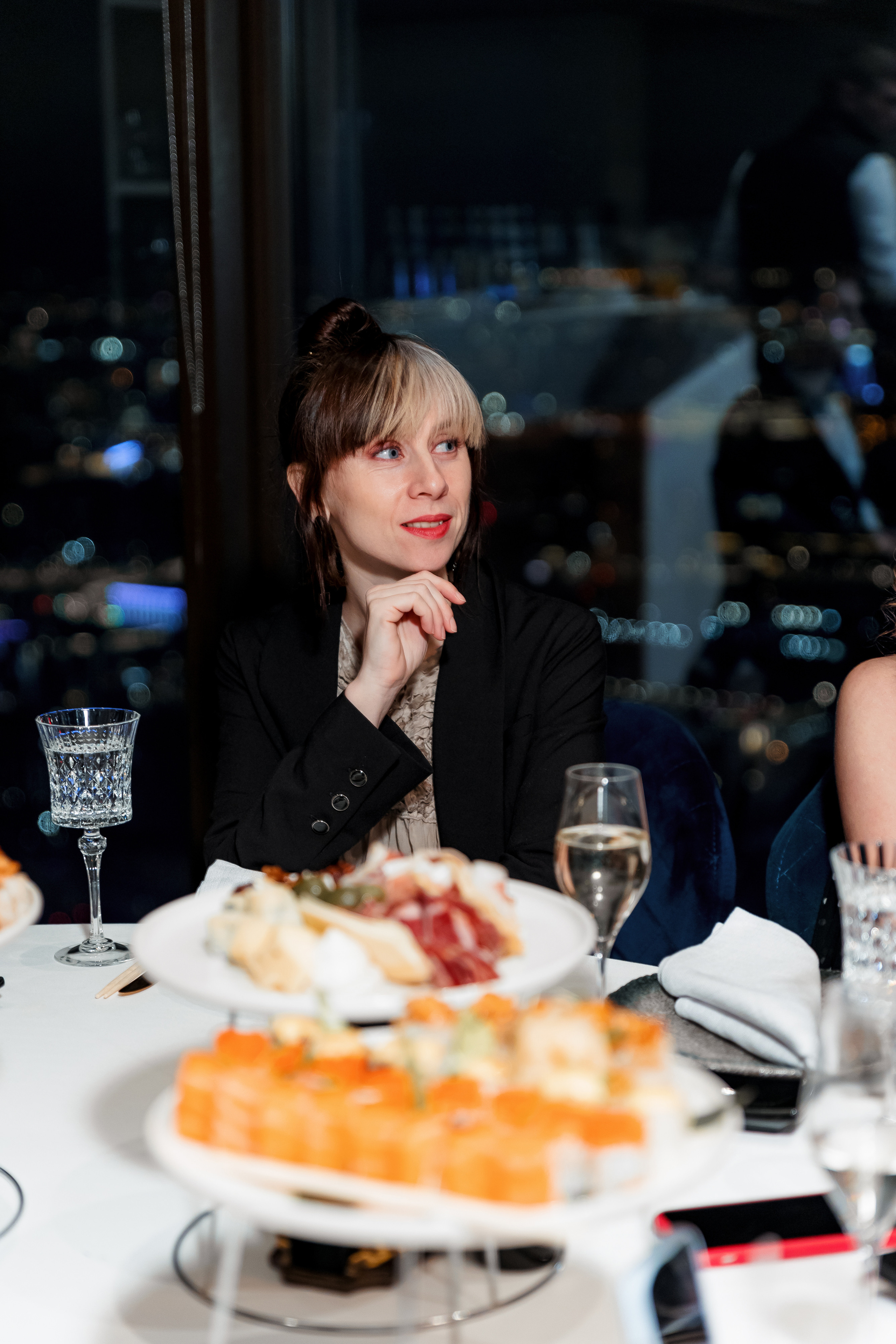 Корпоратив Ольги Гогаладзе — ProFinansy 2023. Репортажный фотограф Семён Борисов | Москва