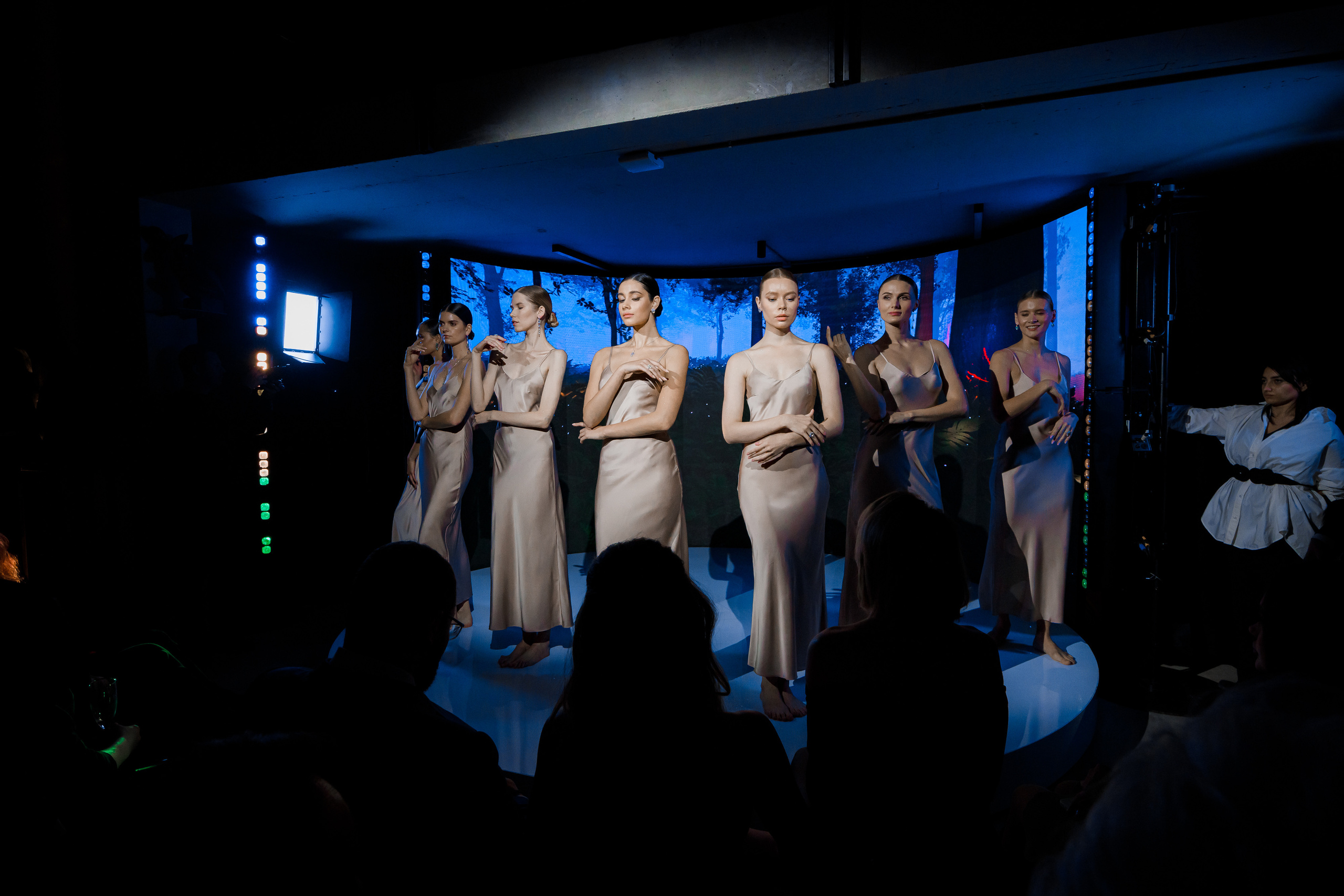 Показ ювелирной коллекции. Репортажный фотограф Семён Борисов | Москва