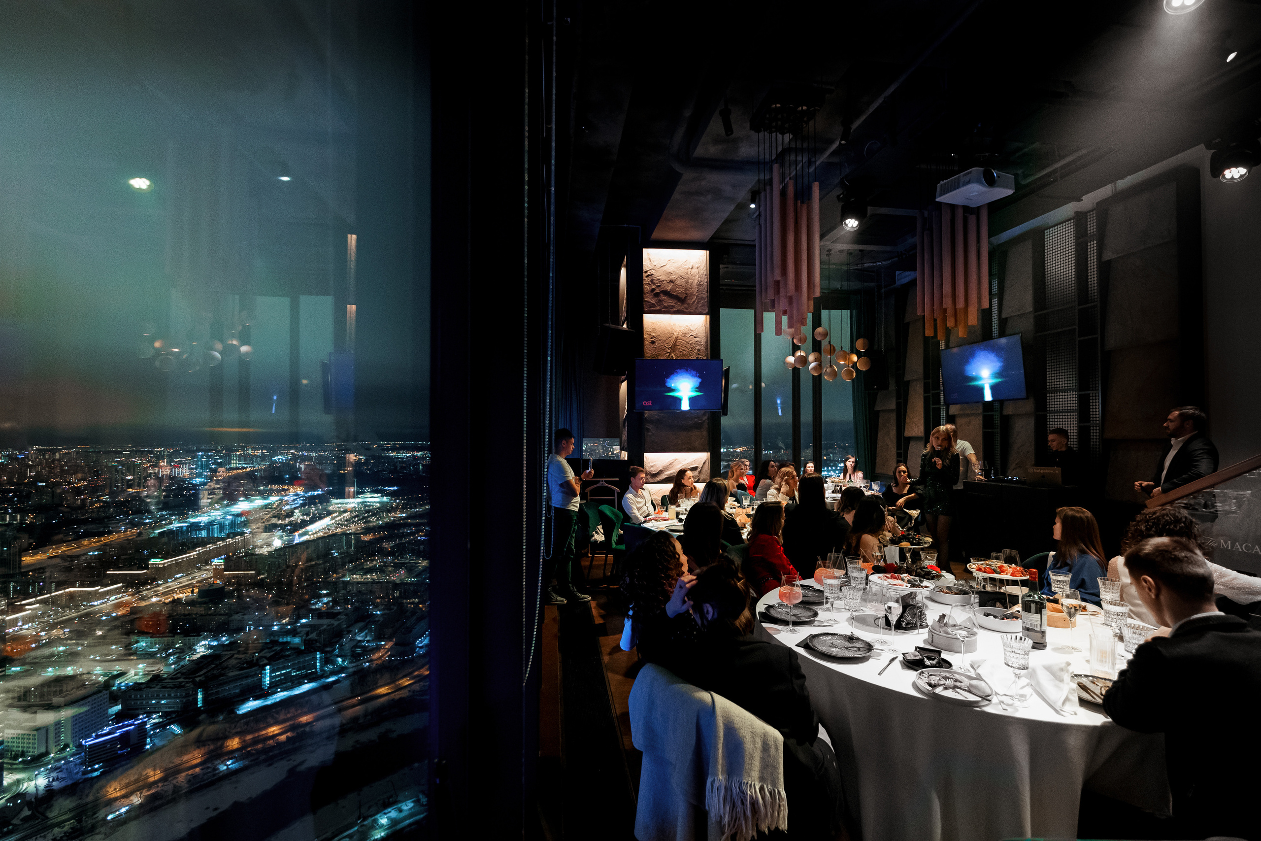 Корпоратив Ольги Гогаладзе — ProFinansy 2023. Репортажный фотограф Семён Борисов | Москва