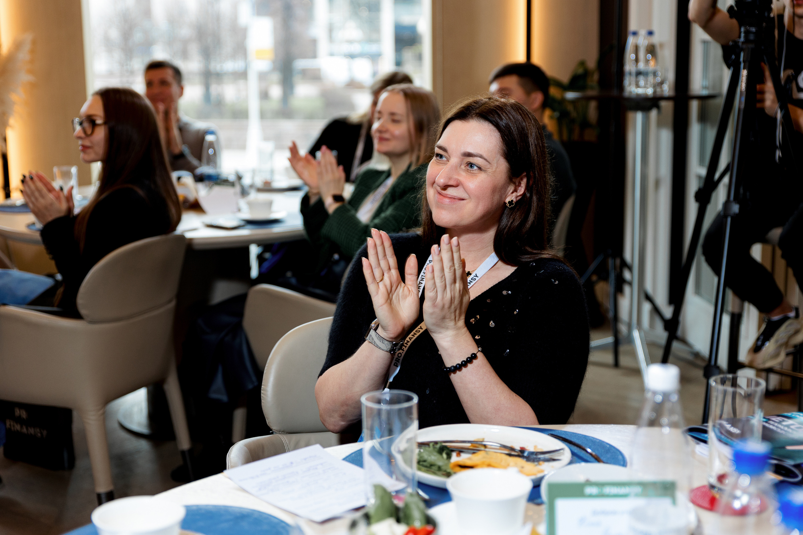 Завтрак для закрытого клуба инвесторов | ProFinansy. Репортажный фотограф Семён Борисов | Москва