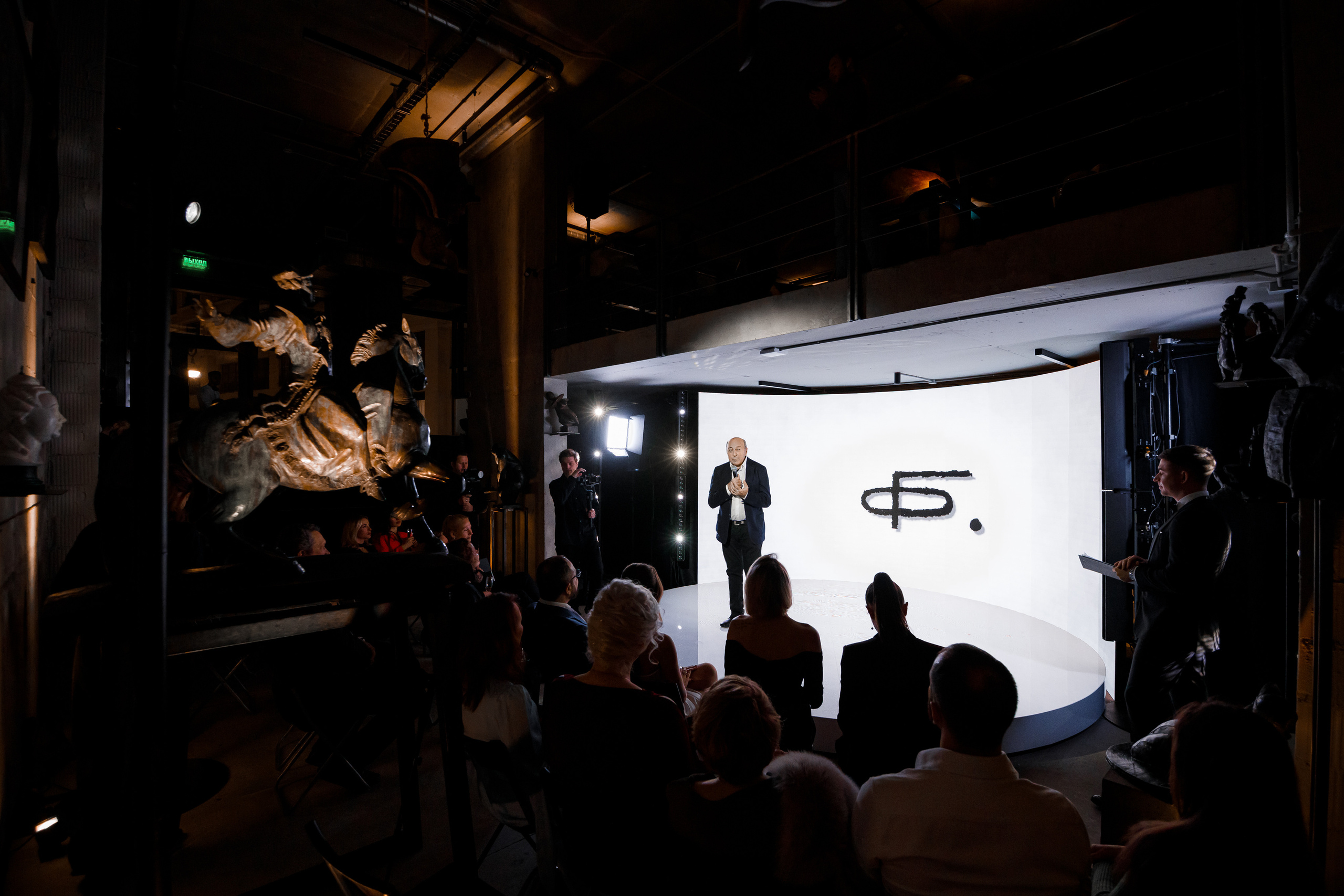 Показ ювелирной коллекции. Репортажный фотограф Семён Борисов | Москва