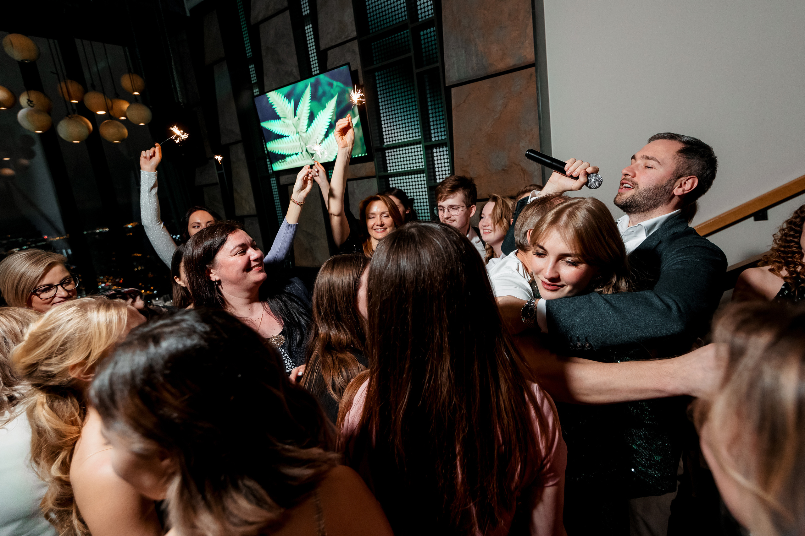 Корпоратив Ольги Гогаладзе — ProFinansy 2023. Репортажный фотограф Семён Борисов | Москва