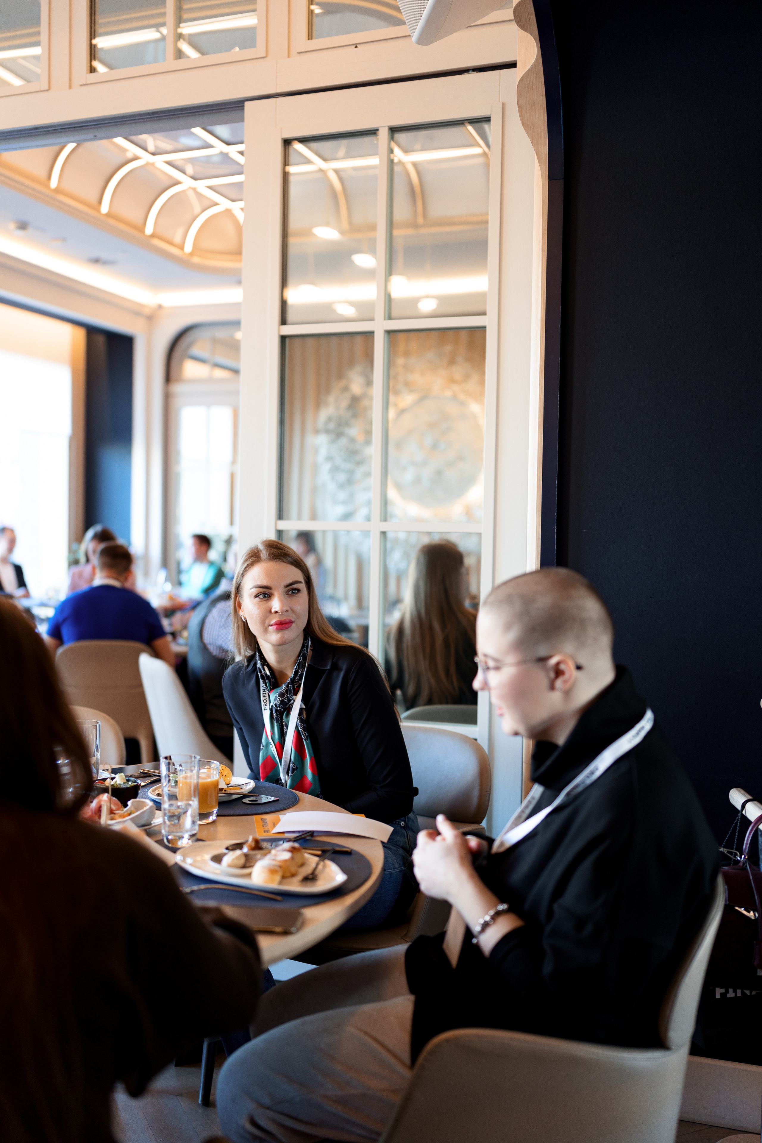 Завтрак для закрытого клуба инвесторов | ProFinansy. Репортажный фотограф Семён Борисов | Москва